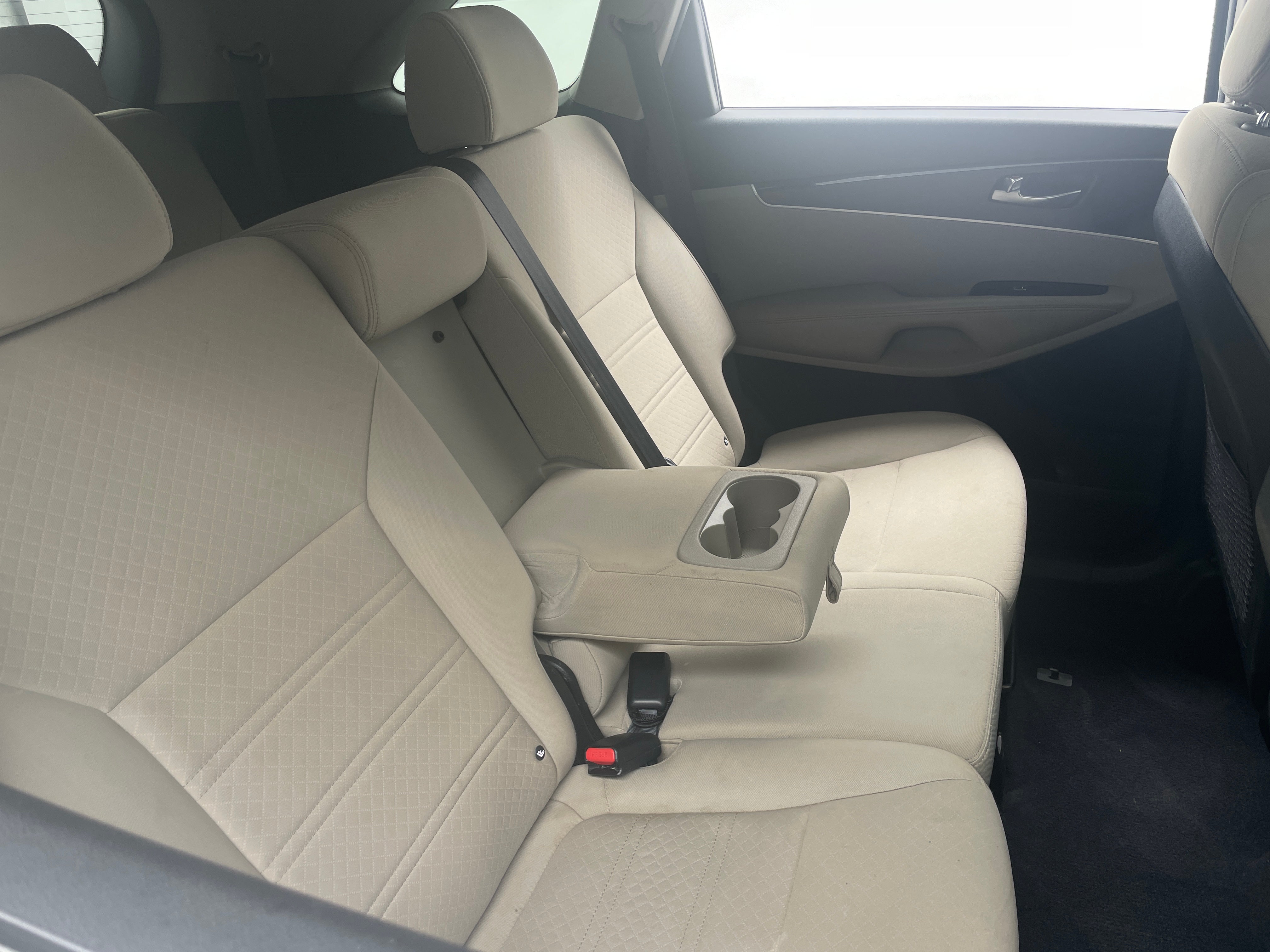 2017 Kia Sorento LX 6