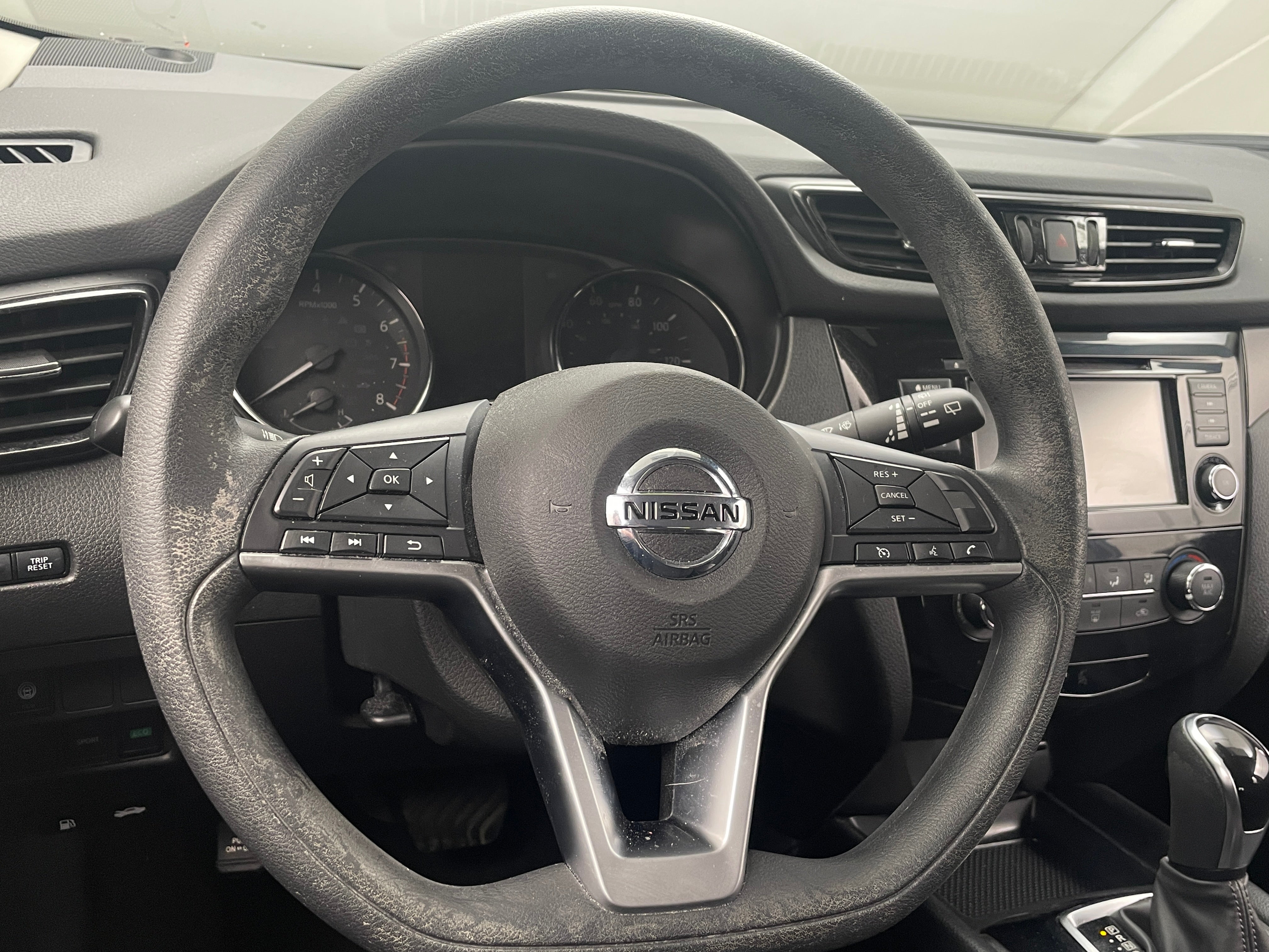 2021 Nissan Rogue Sport S 5
