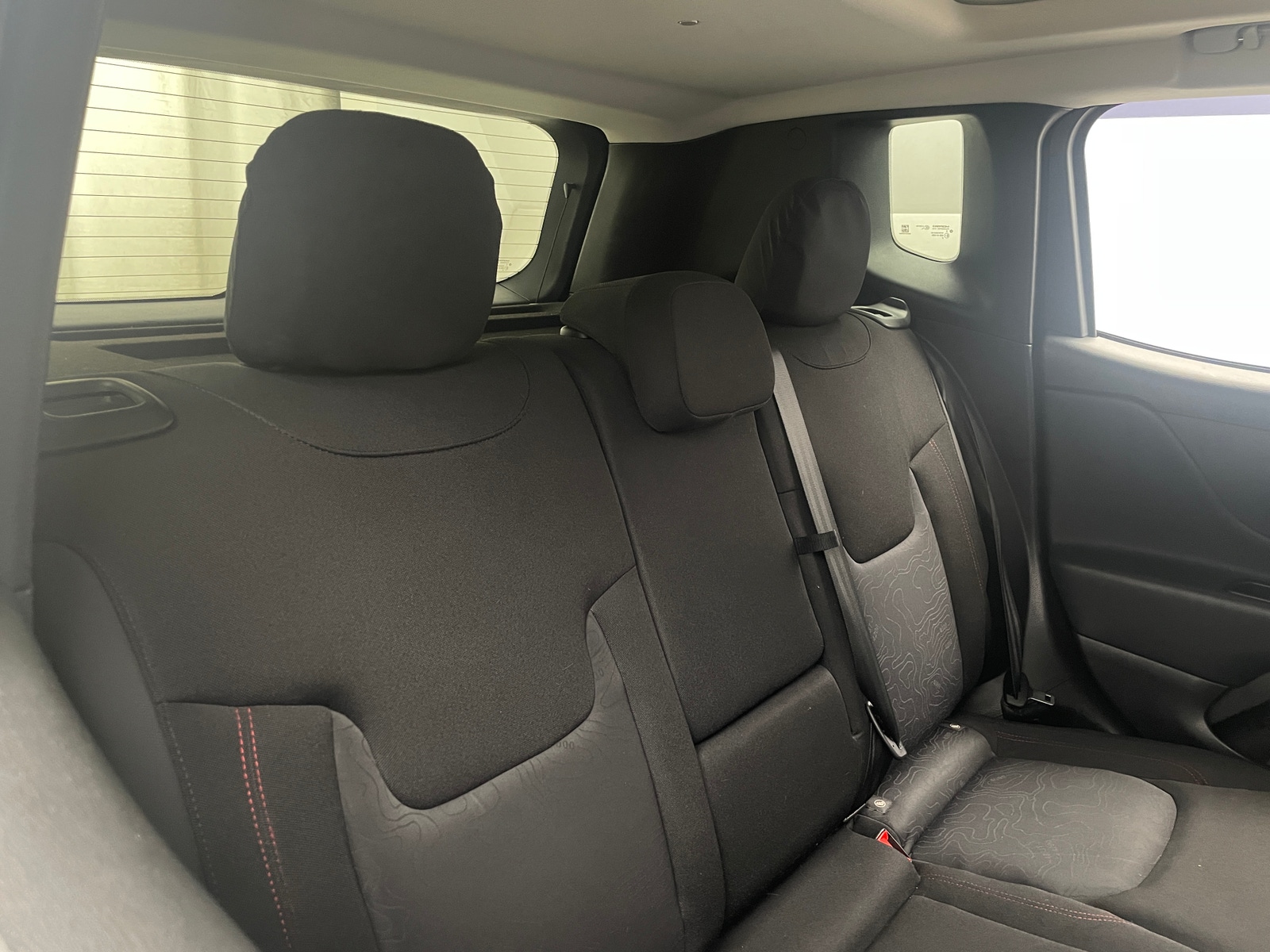Thumbnail: 2019 Jeep Renegade - 6