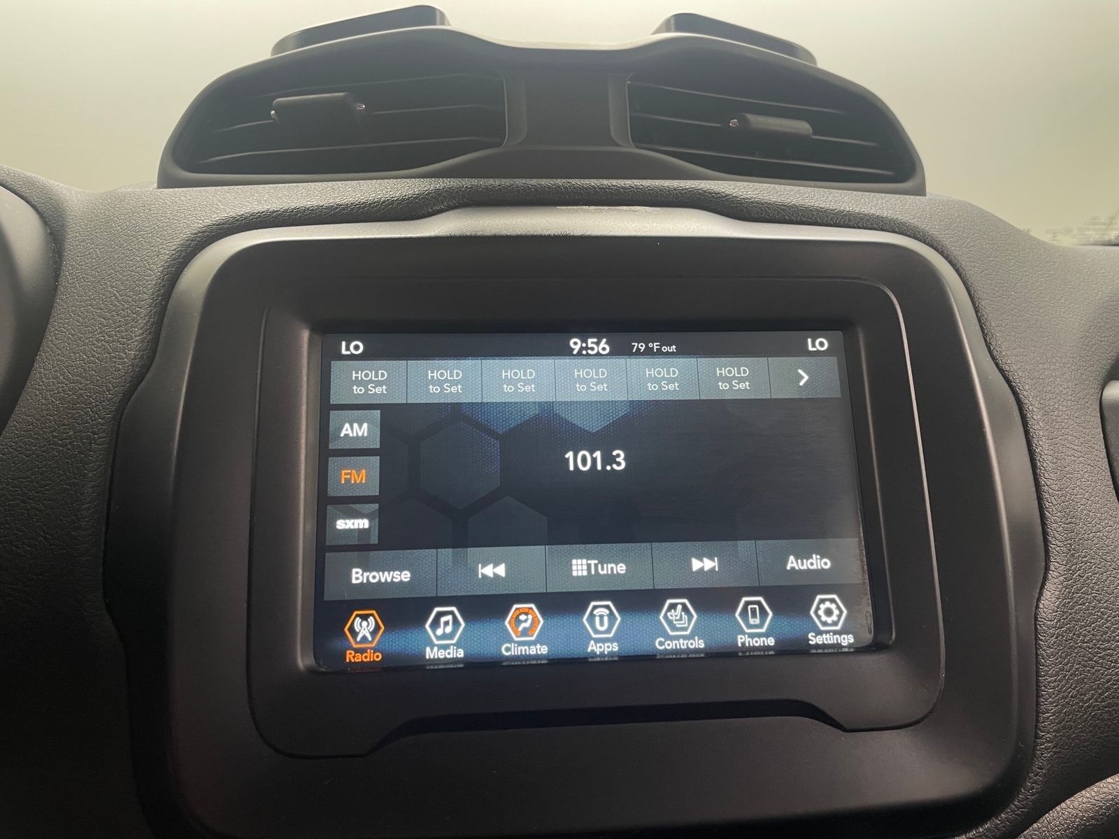 Thumbnail: 2019 Jeep Renegade - 4