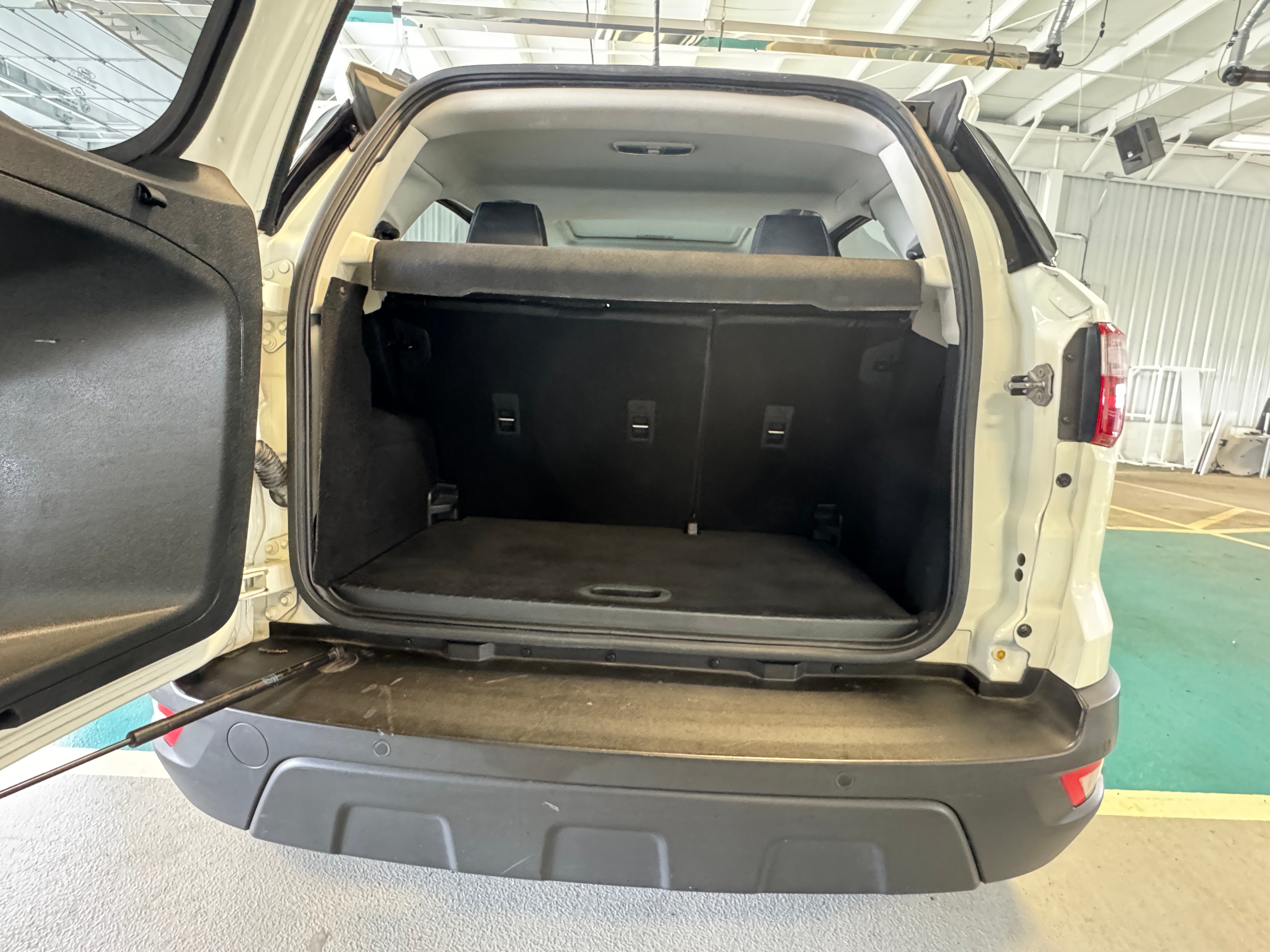 2019 Ford EcoSport SES 6