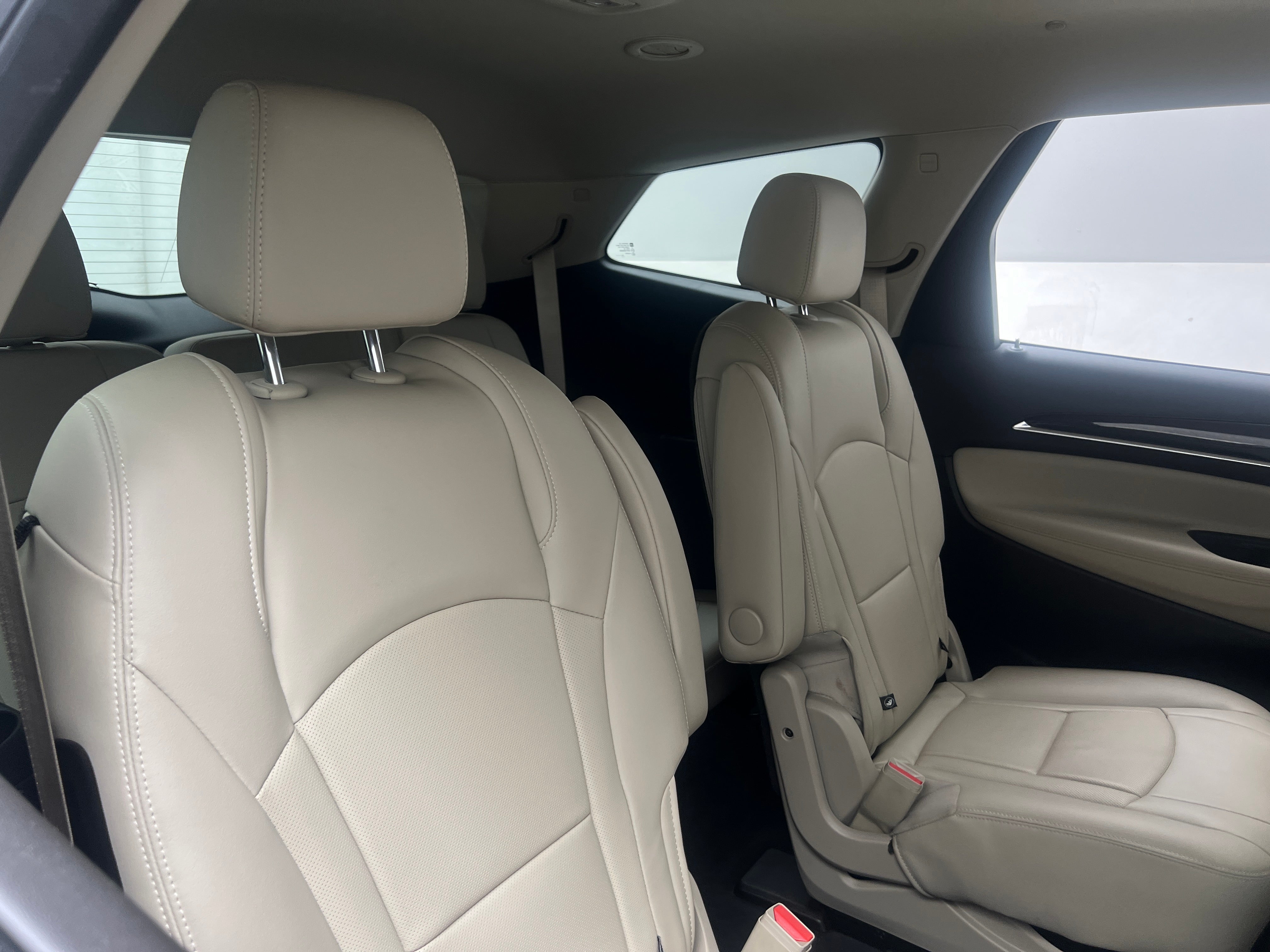 2020 Buick Enclave Essence 5