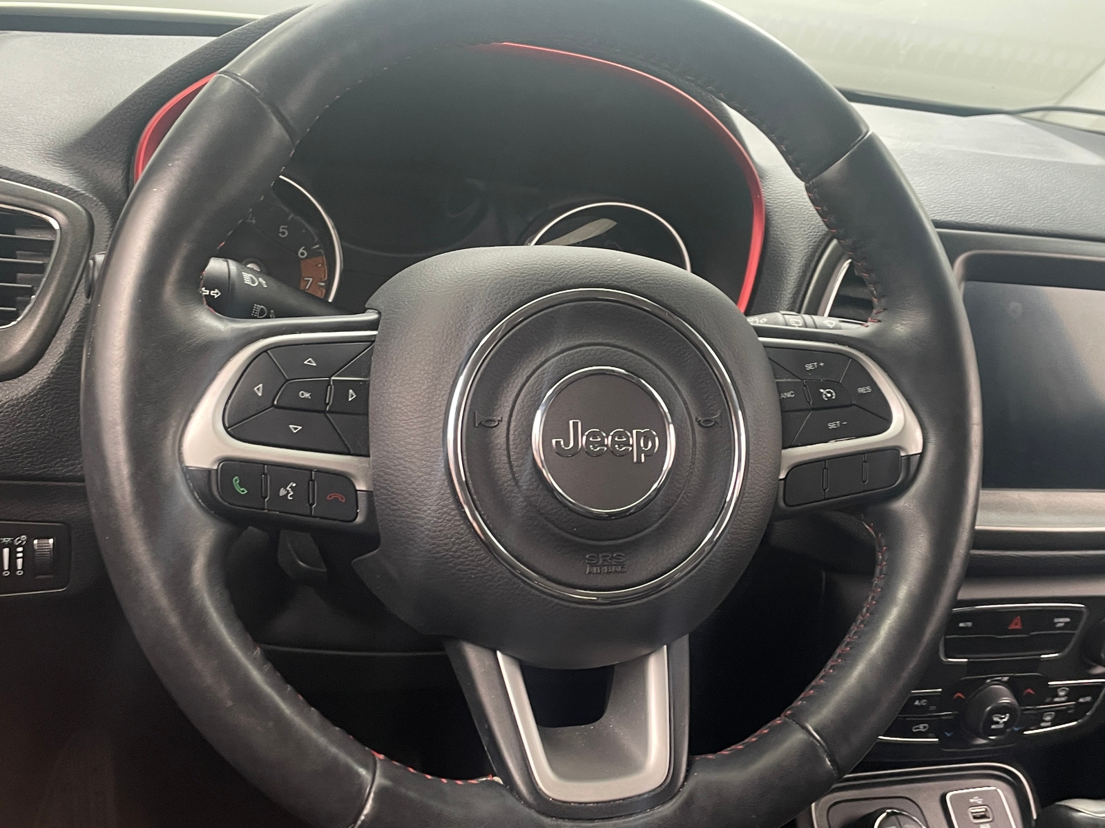 Thumbnail: 2018 Jeep Compass - 4