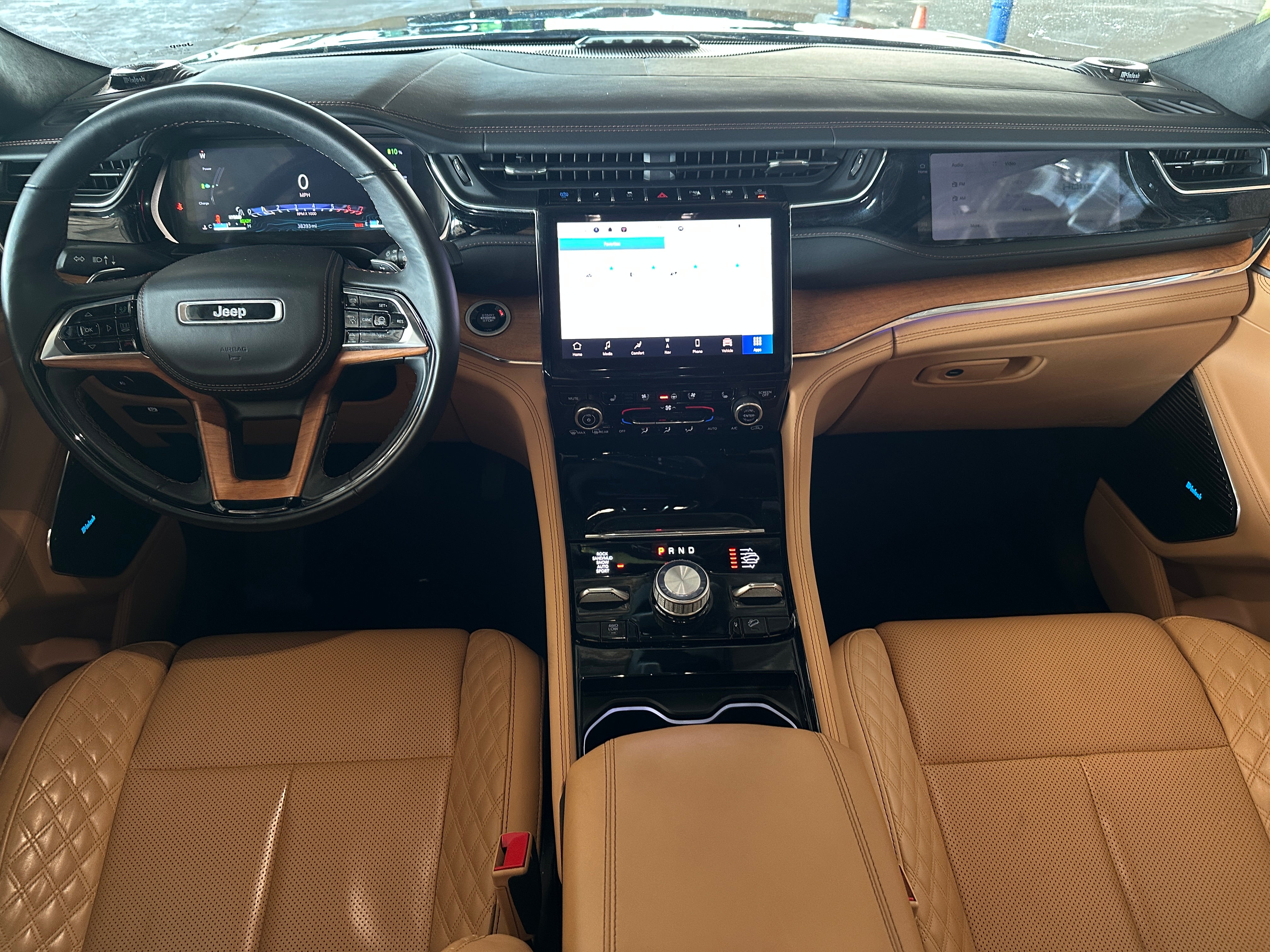 2023 Jeep Grand Cherokee Summit 4xe 3