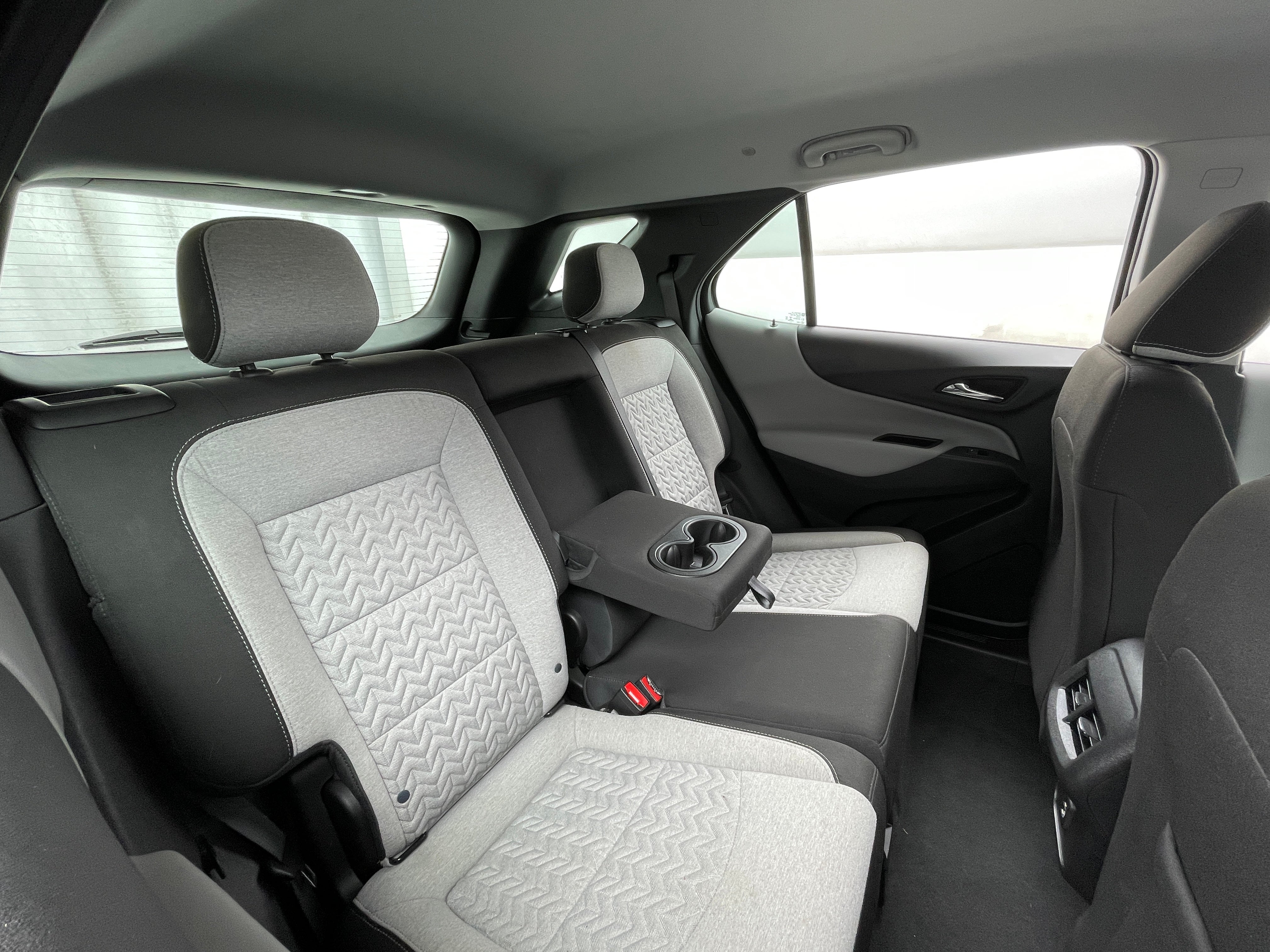 2022 Chevrolet Equinox LS 6