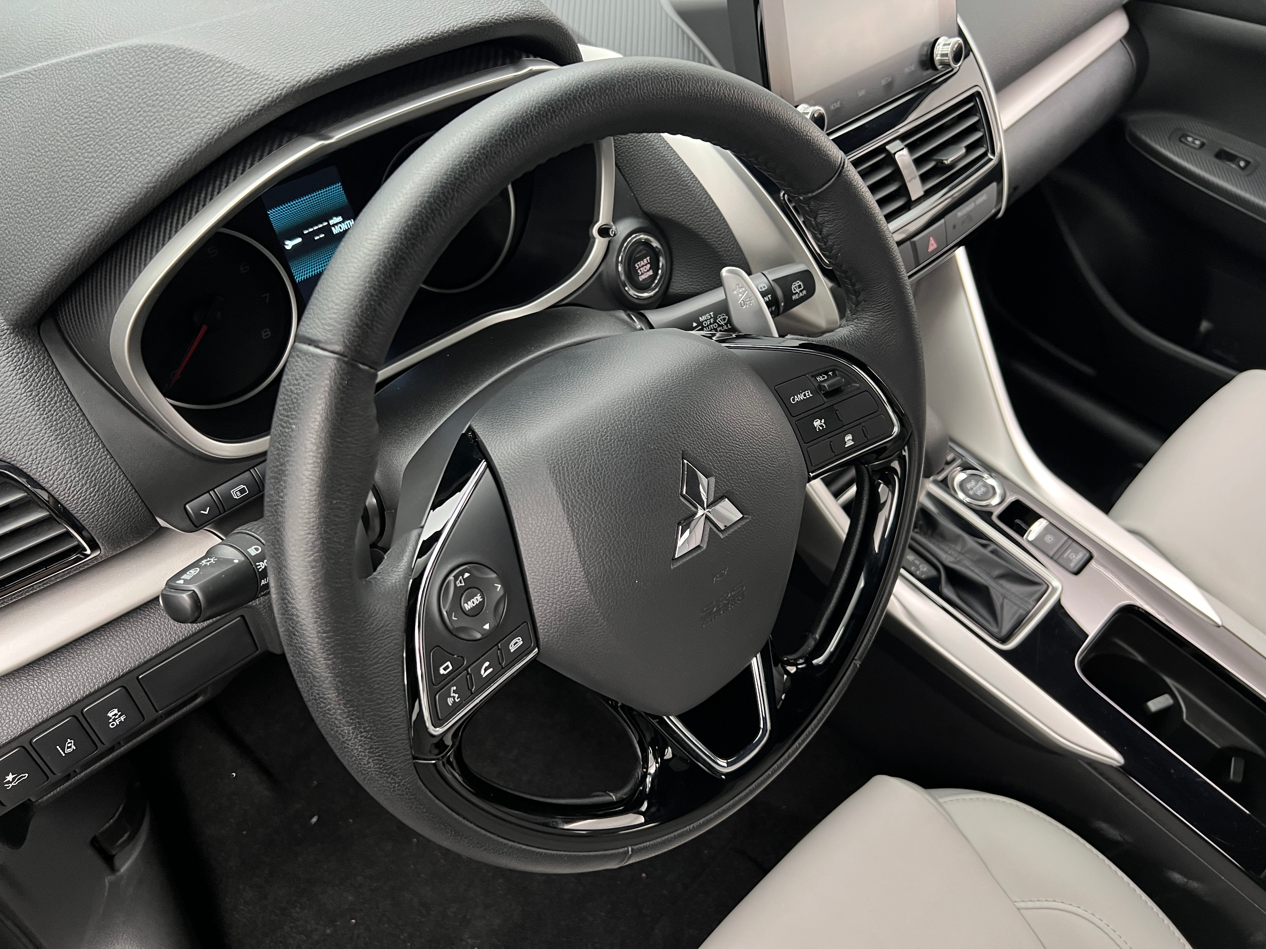 2024 Mitsubishi Eclipse Cross SEL 4