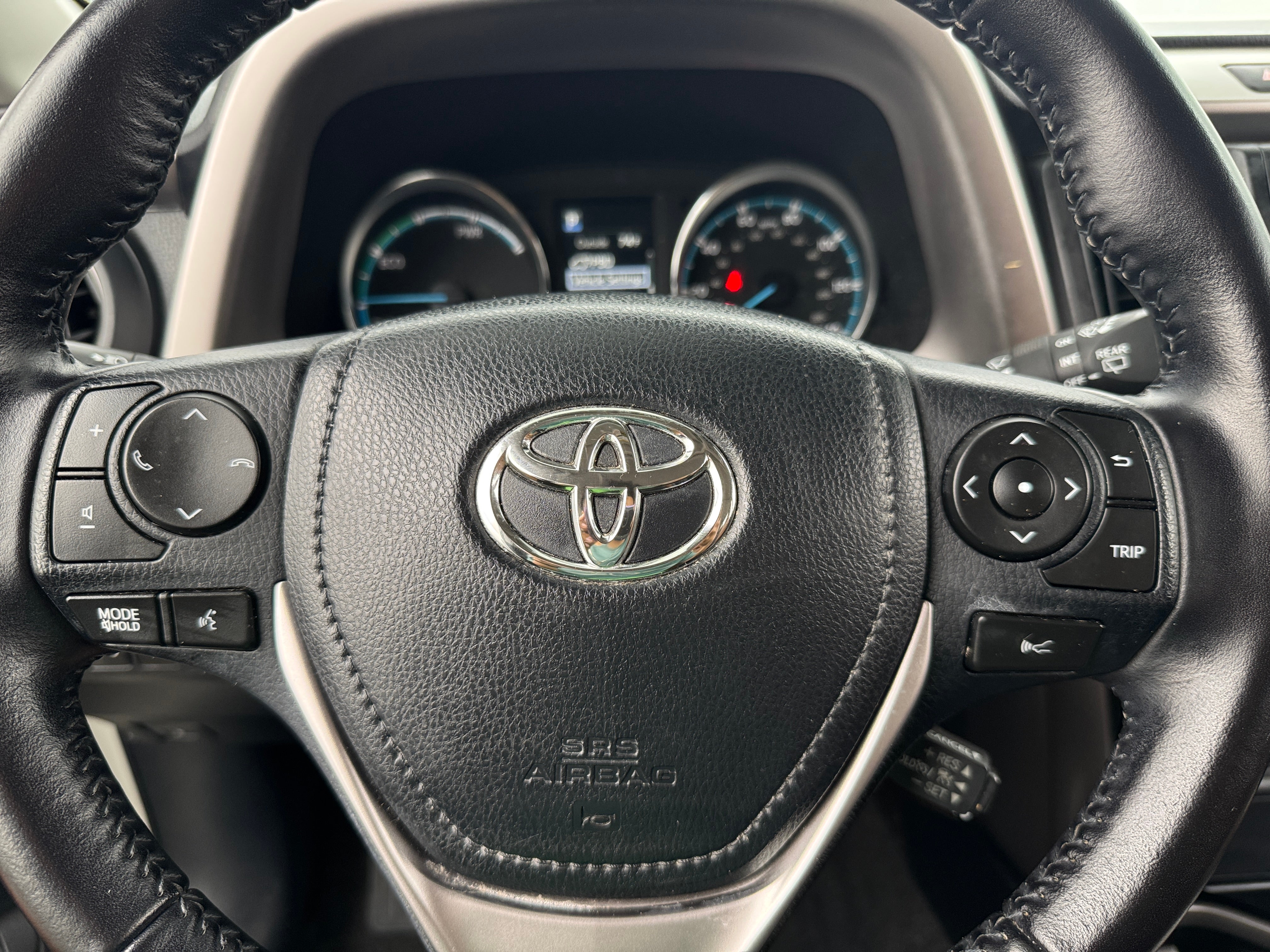 2016 Toyota RAV4 Limited 4
