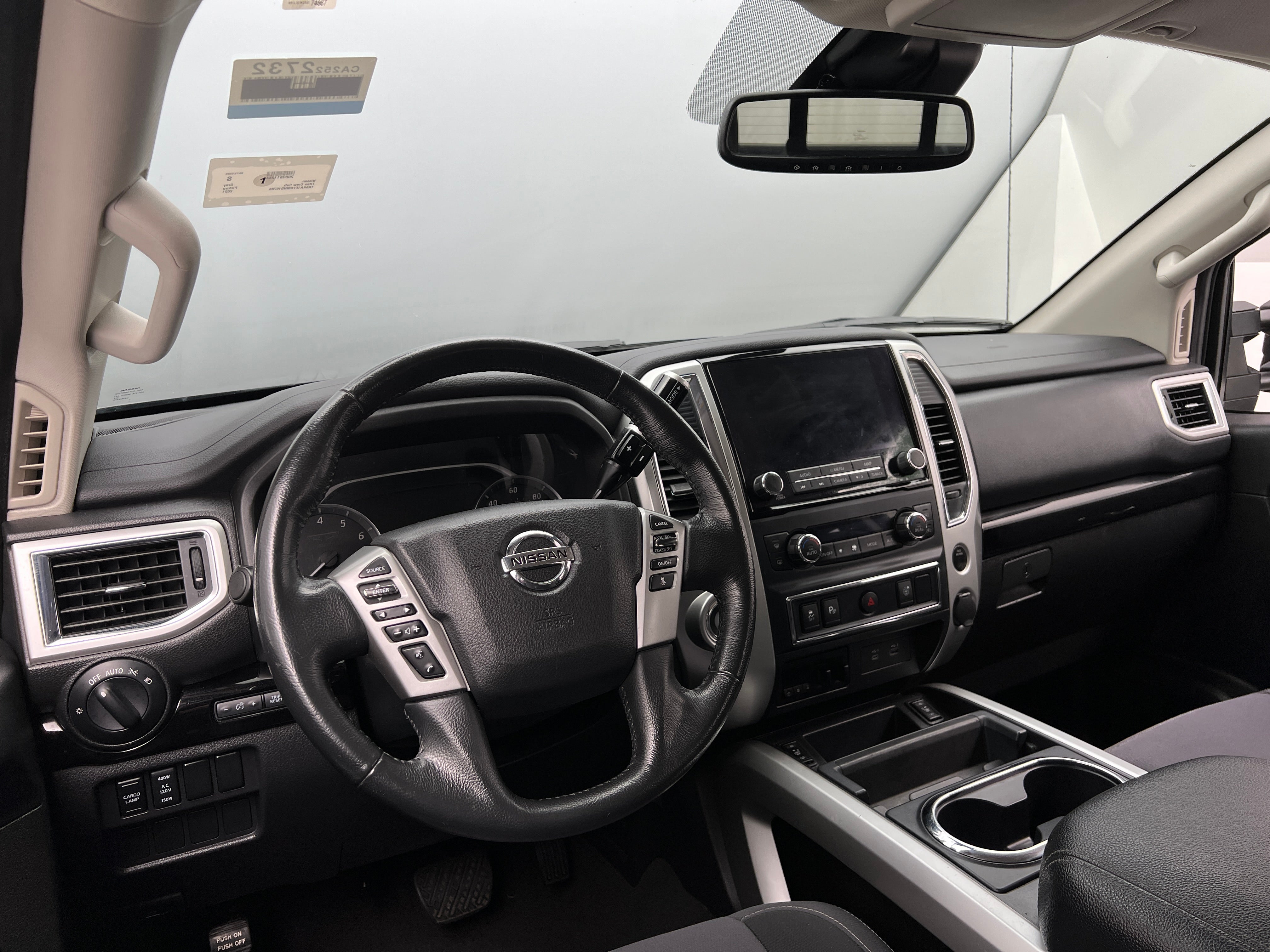2021 Nissan Titan SV 3