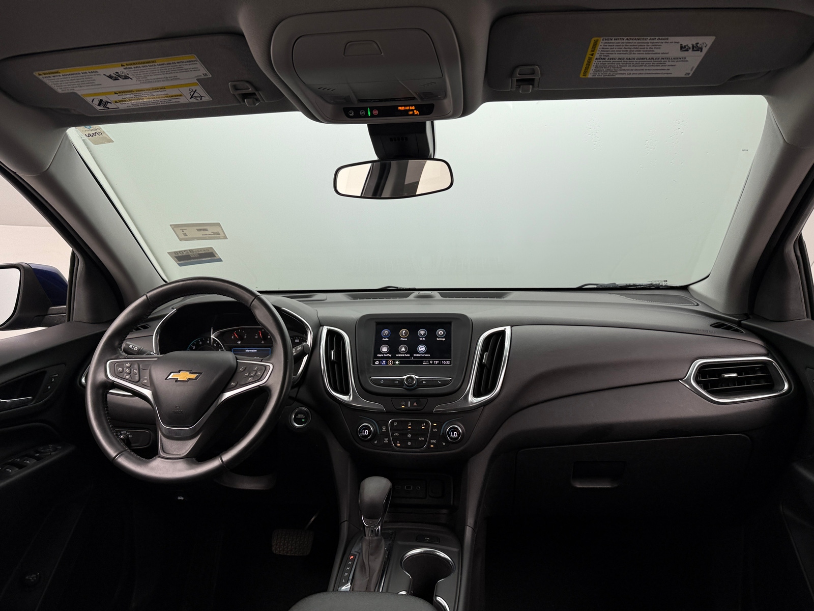 Thumbnail: 2022 Chevrolet Equinox - 3