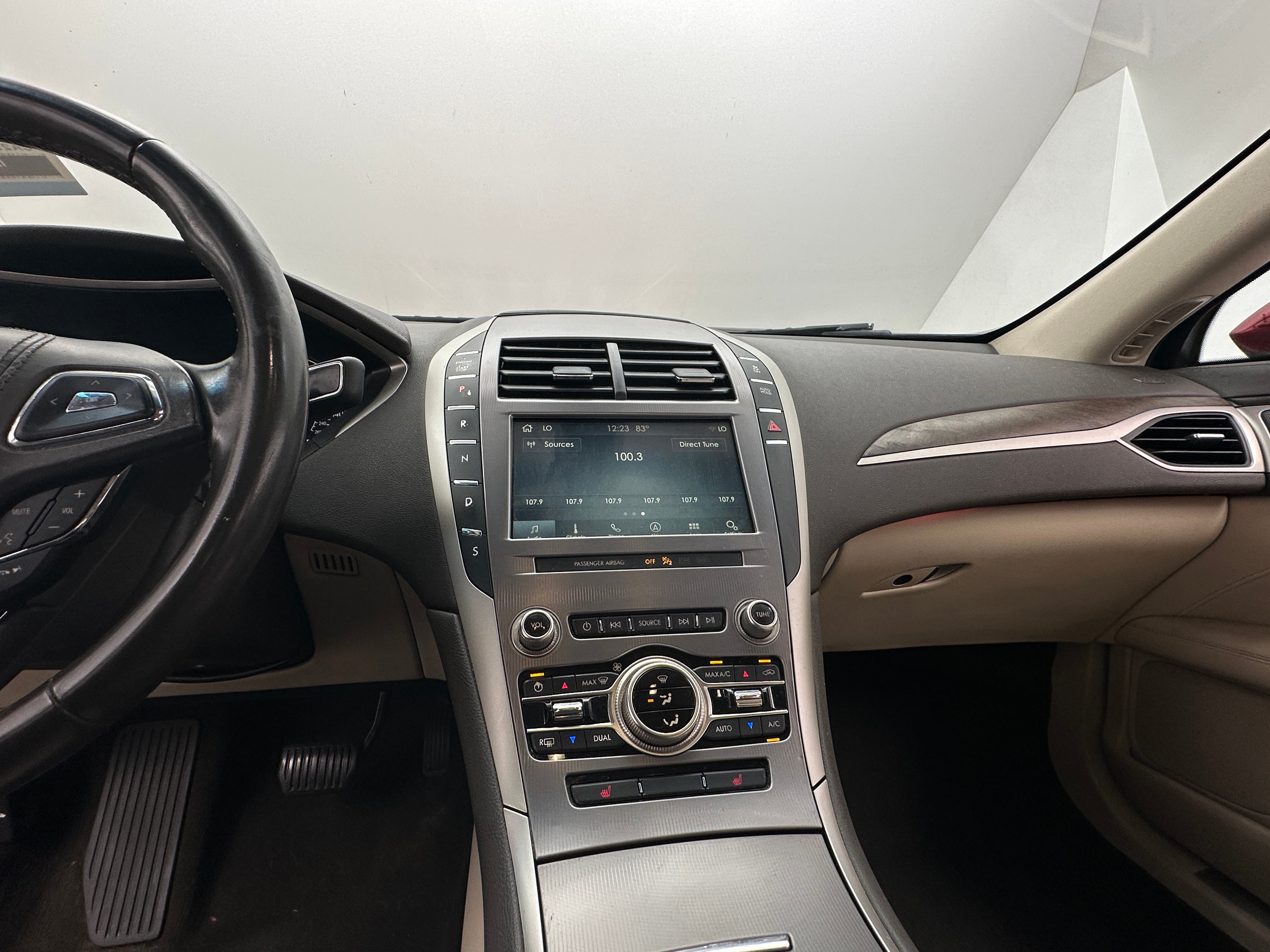 2019 Lincoln MKZ Reserve 3