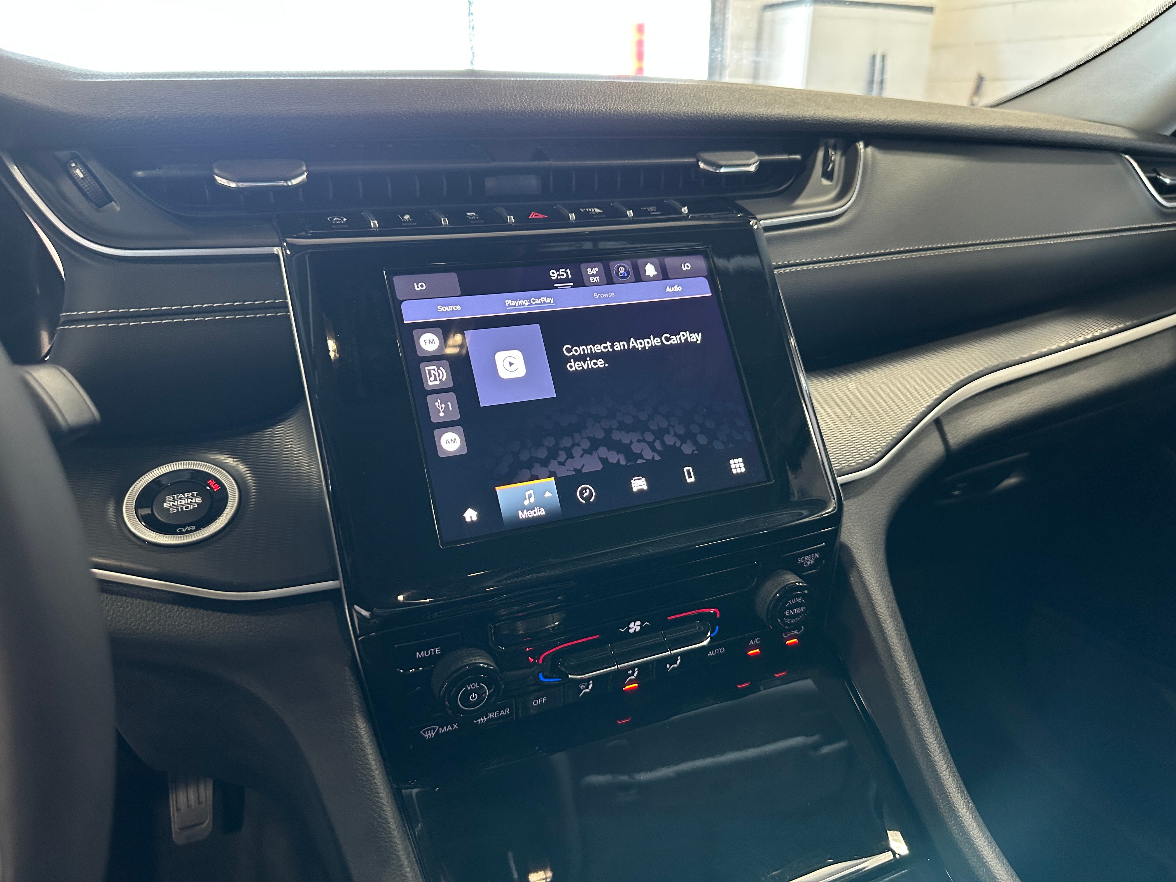2023 Jeep Grand Cherokee L Laredo 4
