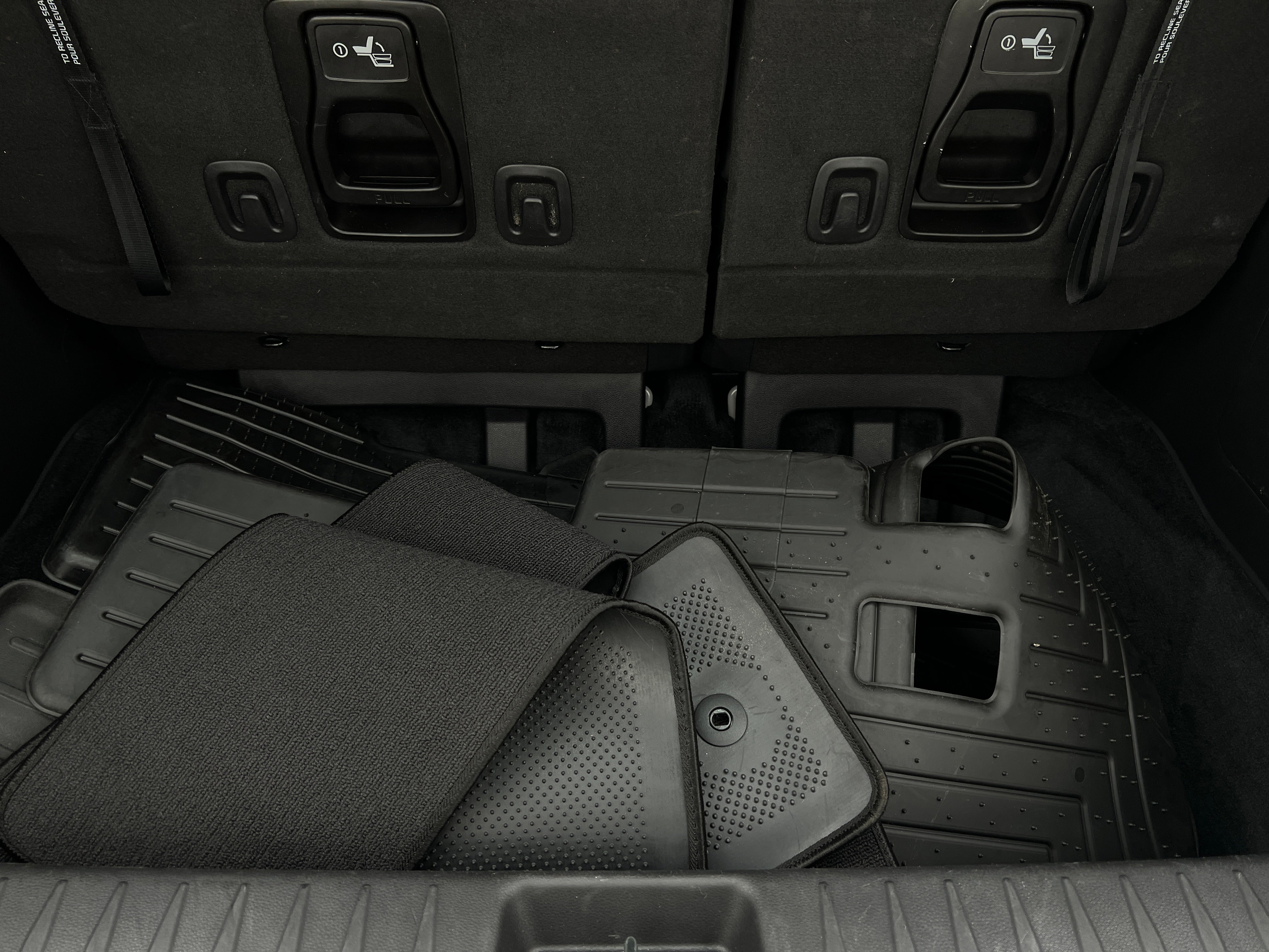 2024 Kia Carnival EX 6