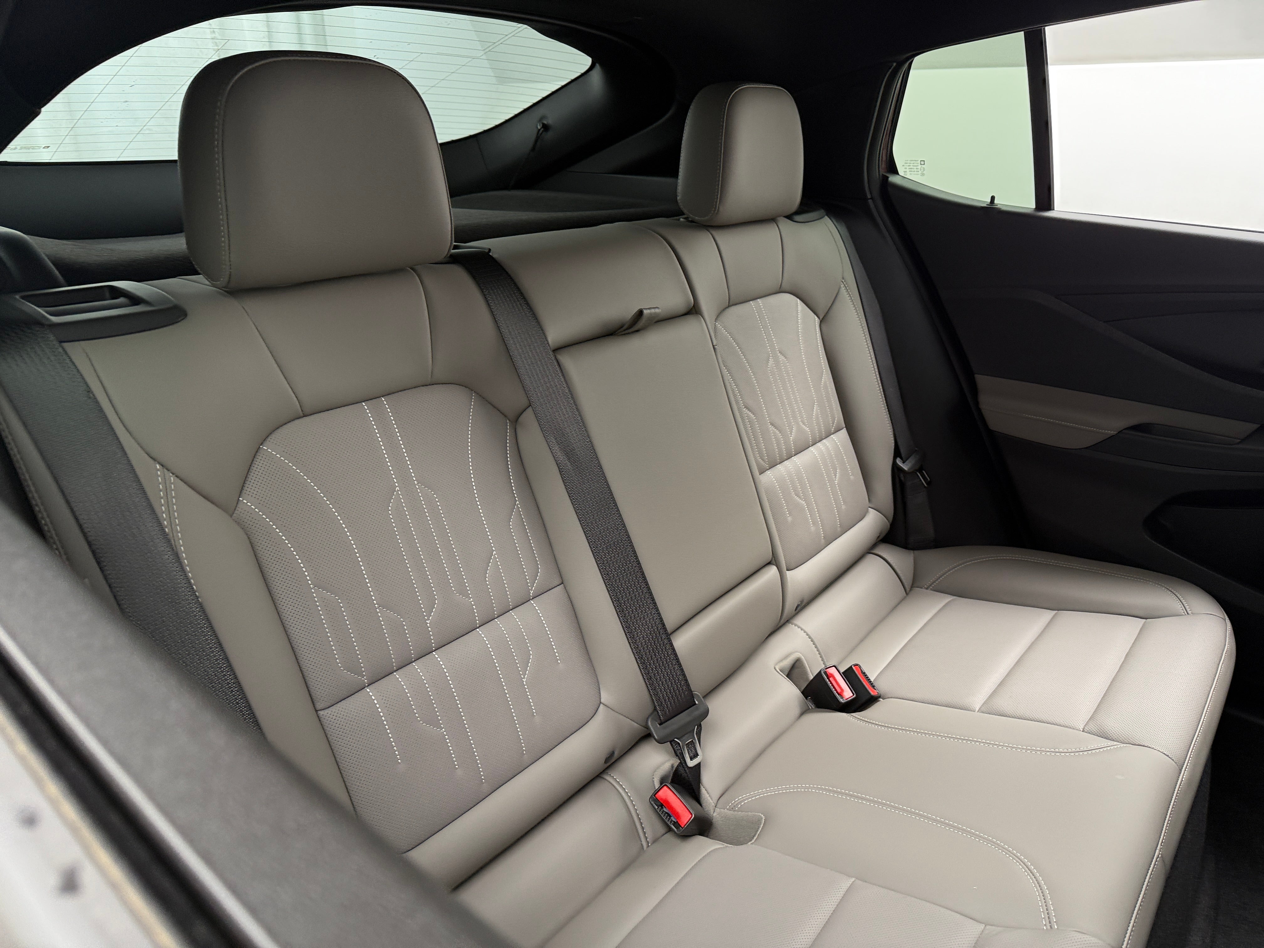 2024 Buick Envista Avenir 5