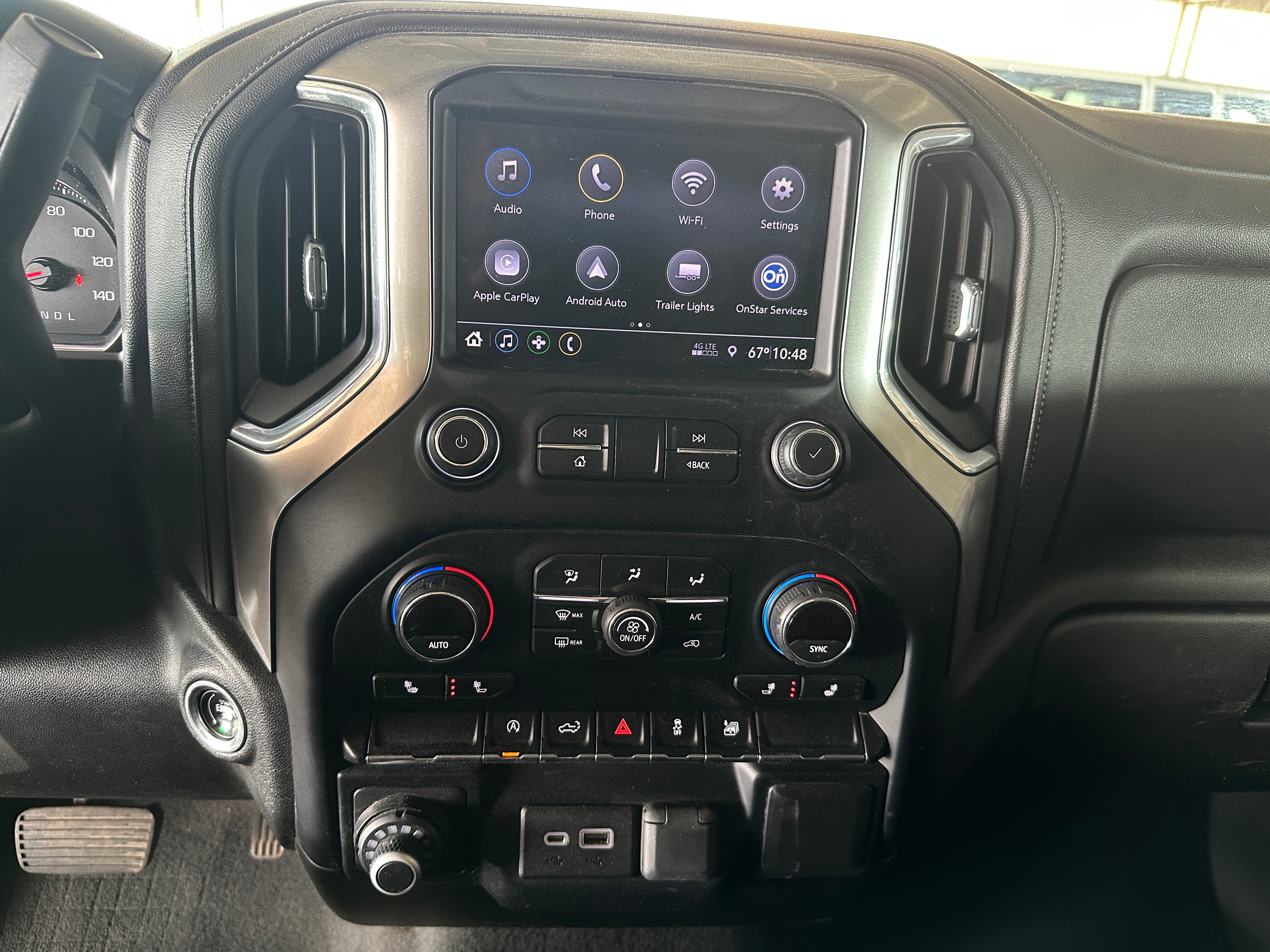 2019 Chevrolet Silverado 1500 RST 4