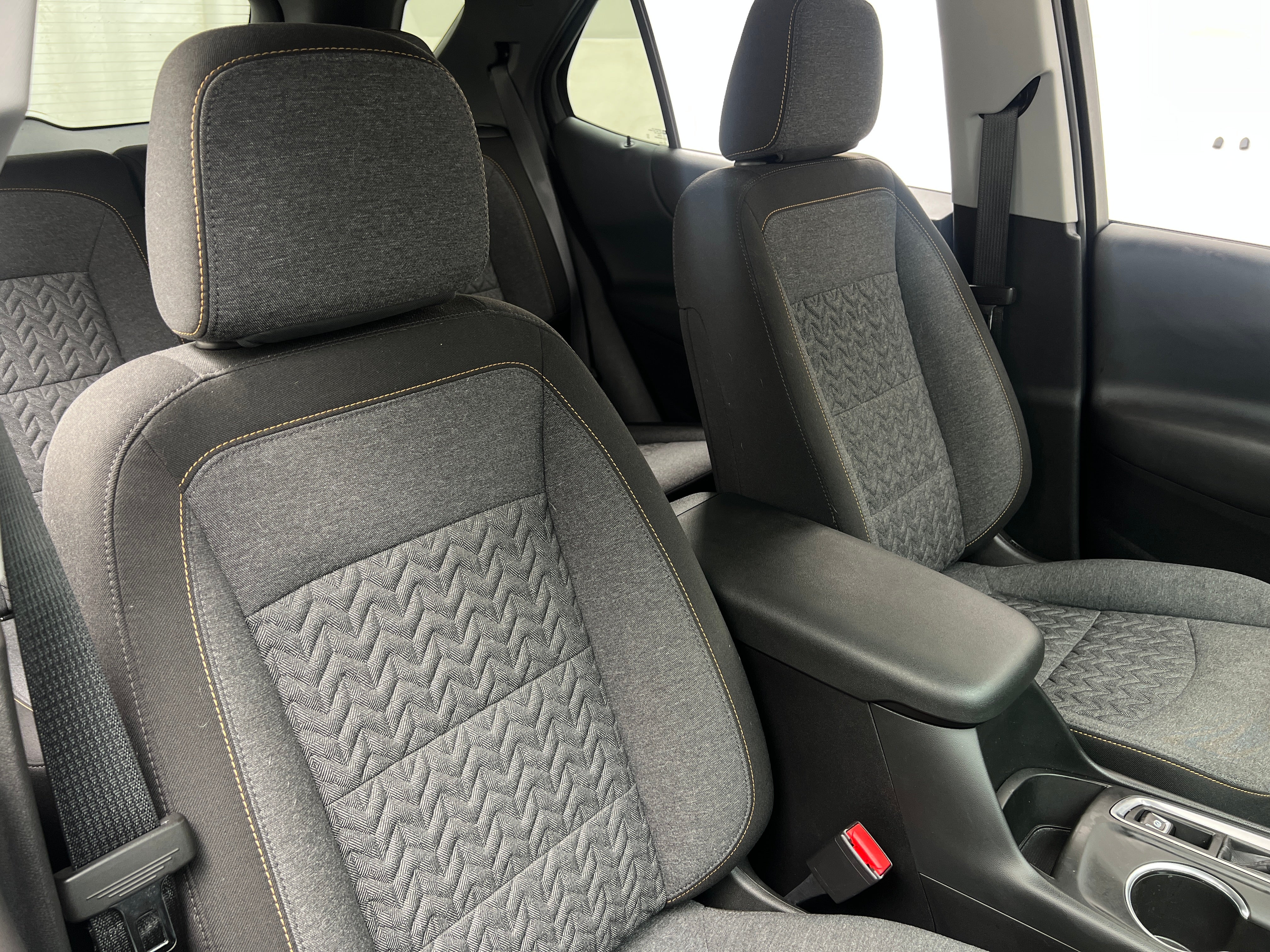 2022 Chevrolet Equinox LT 2