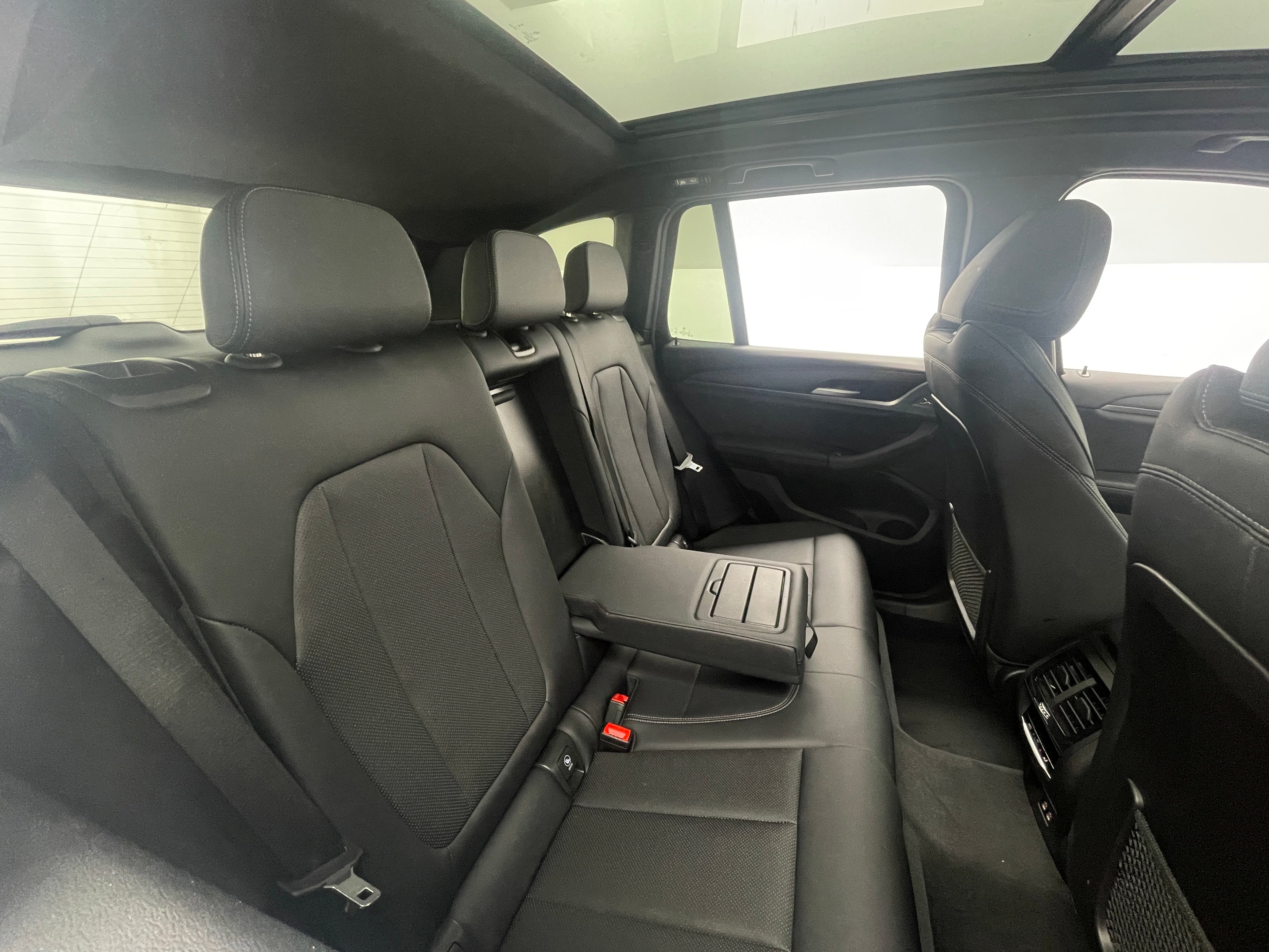 2024 BMW X3 xDrive30i 5