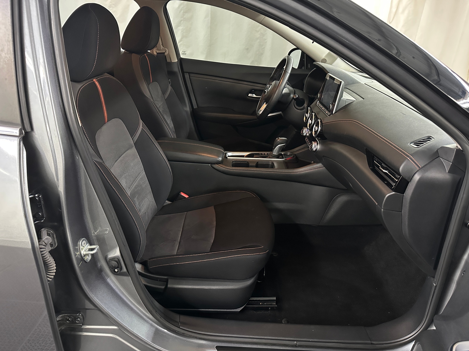 Thumbnail: 2020 Nissan Sentra - 2