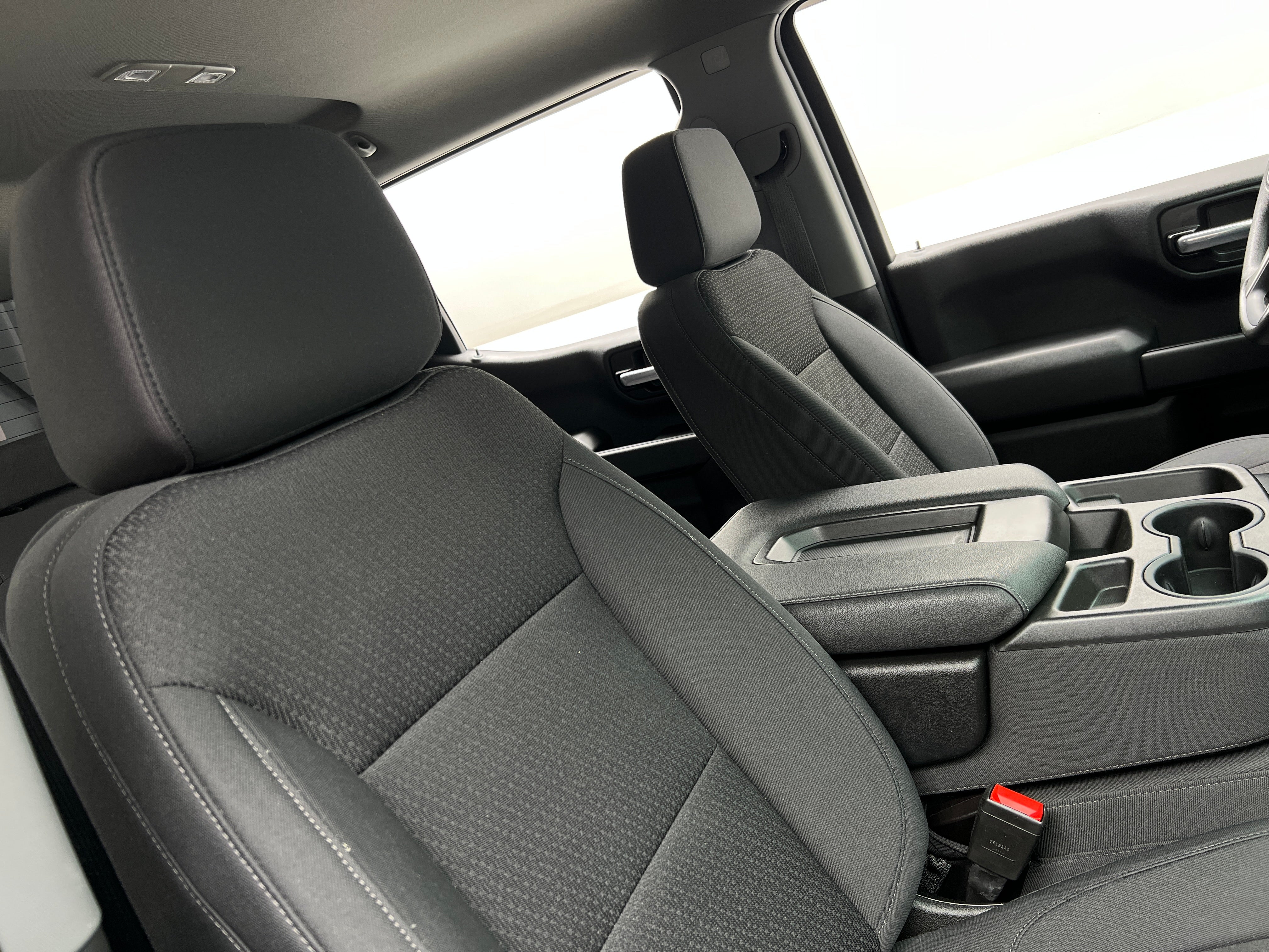 2021 Chevrolet Silverado 1500 Custom 2