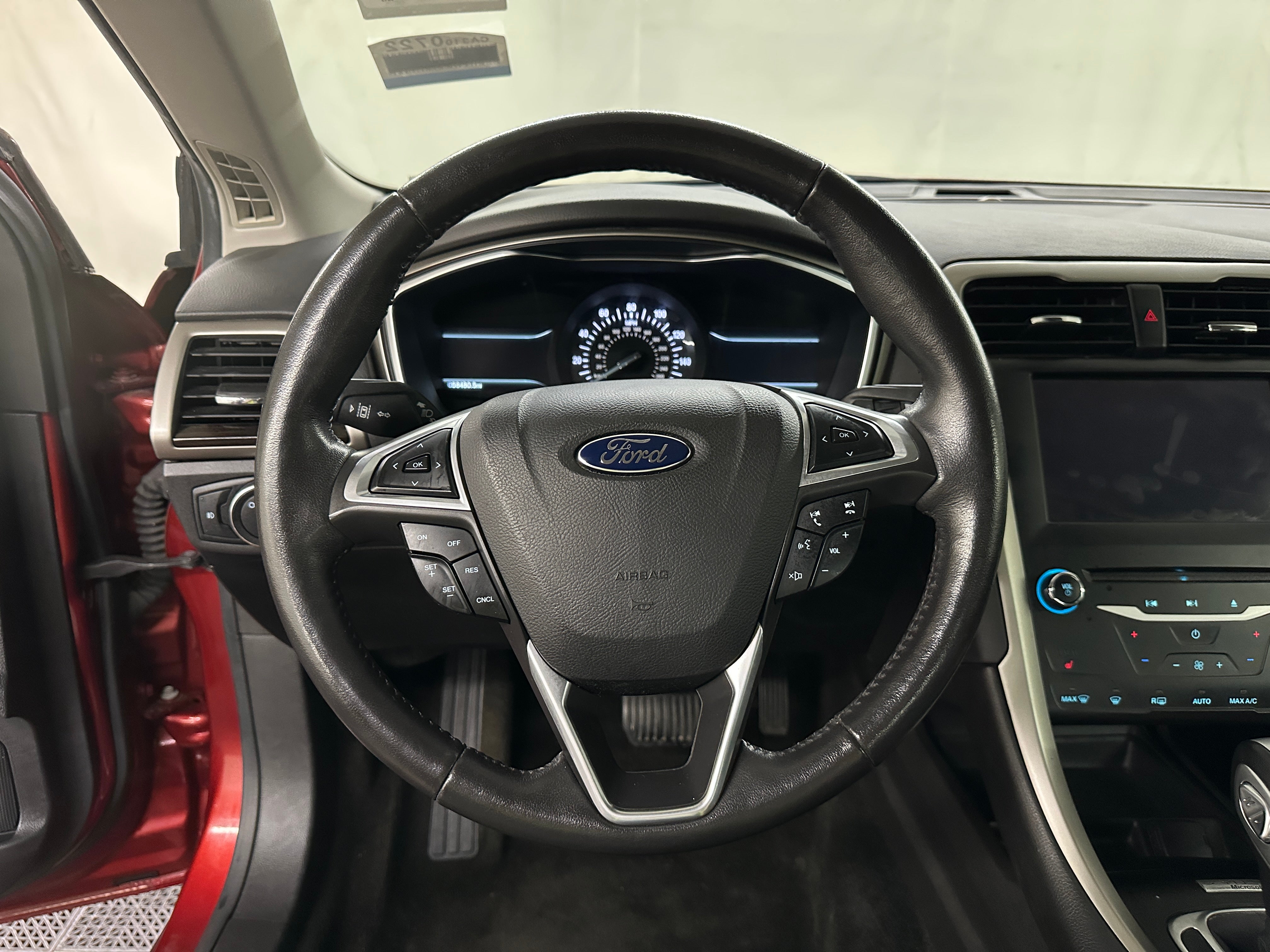 2015 Ford Fusion SE 4