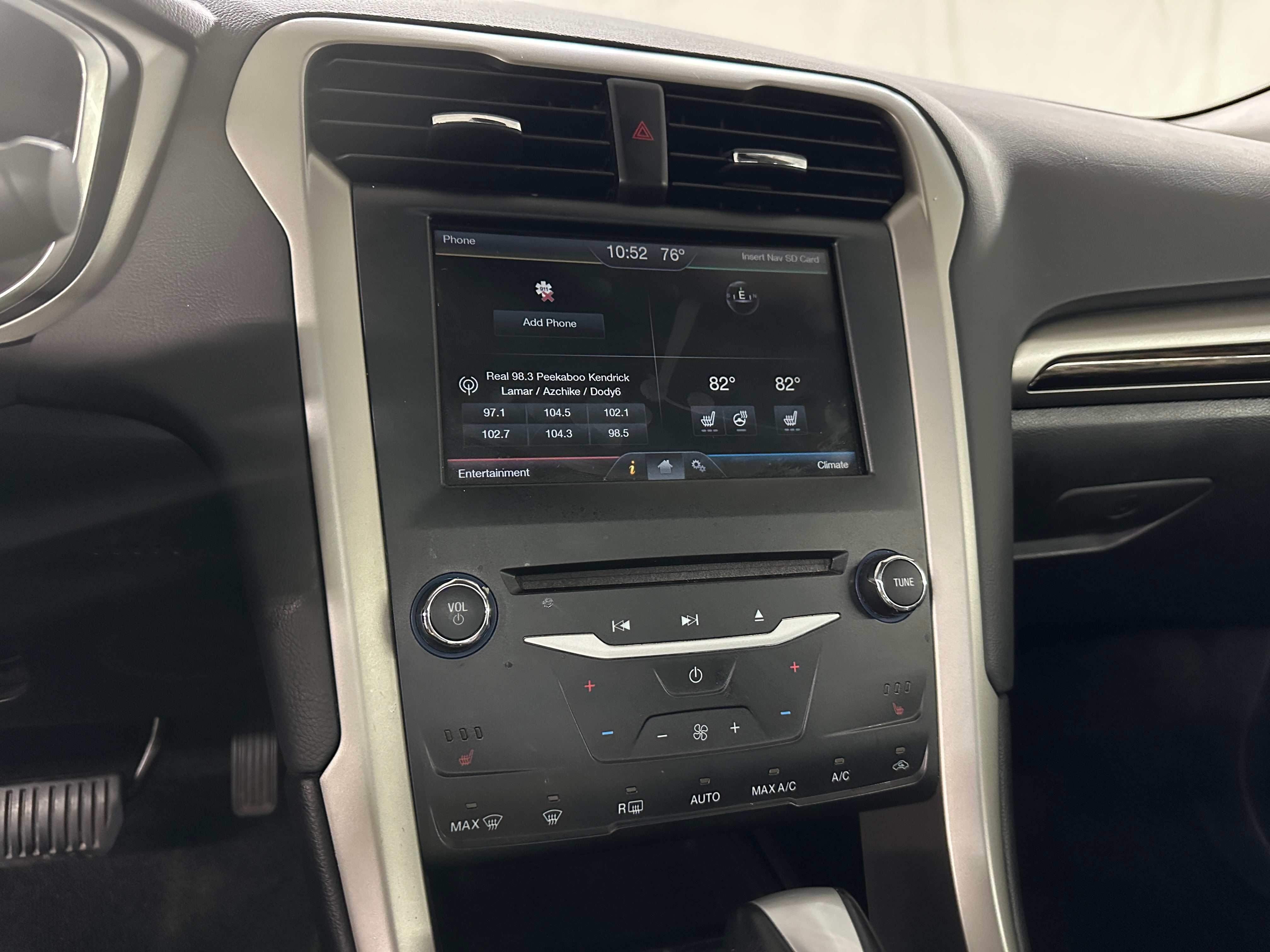 2015 Ford Fusion SE 3