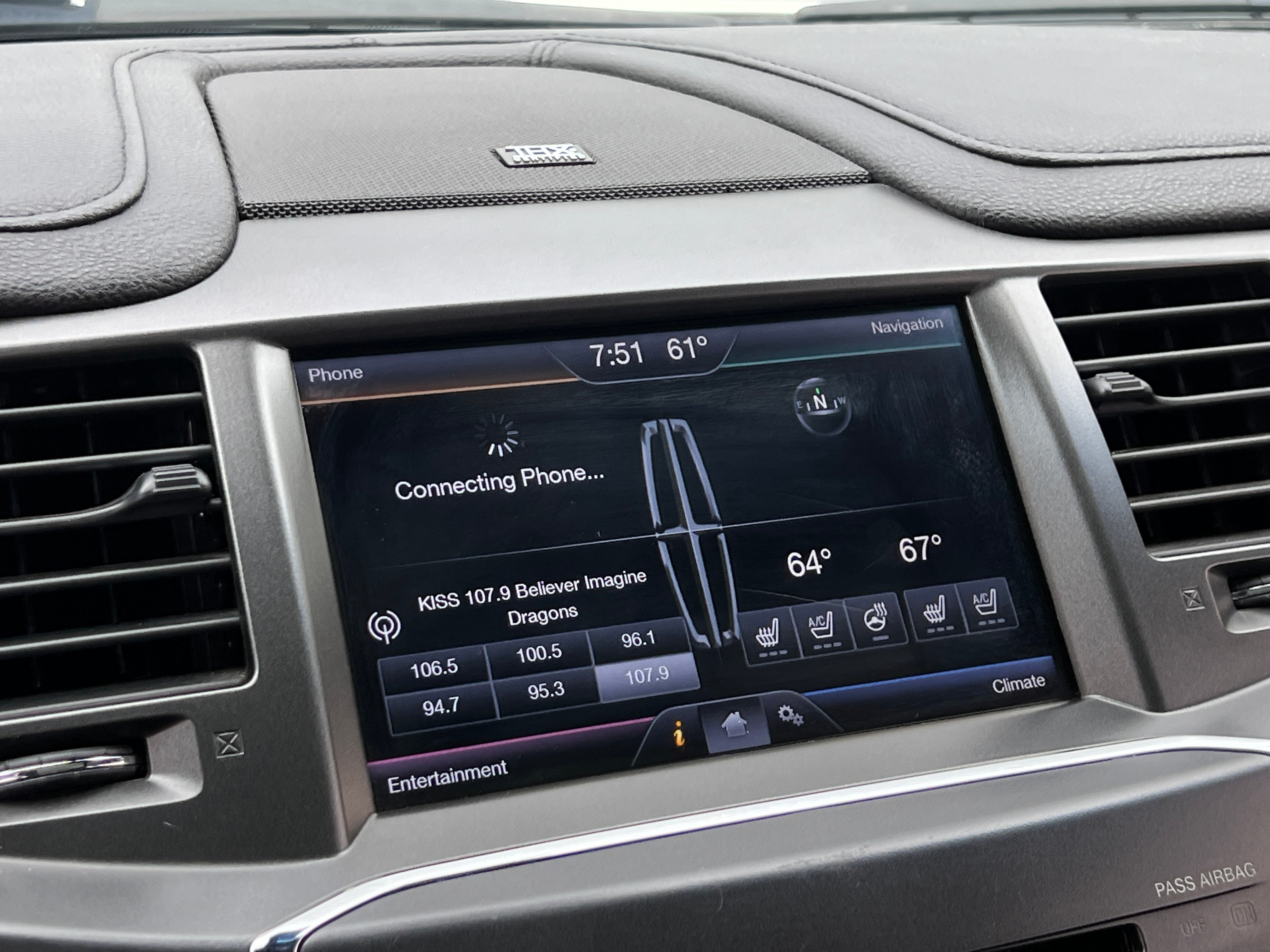 2013 Lincoln MKS  3