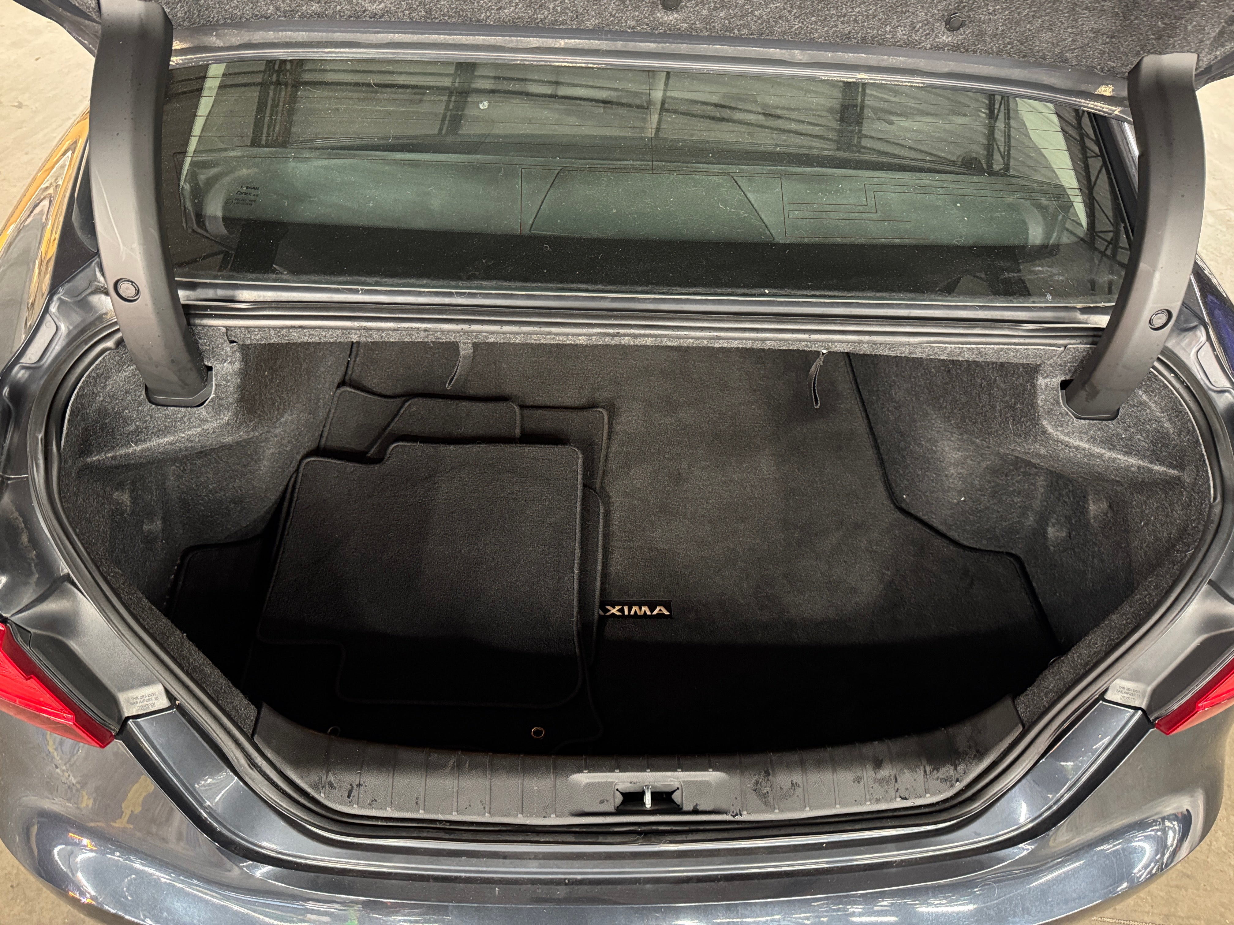 2017 Nissan Maxima Platinum 6