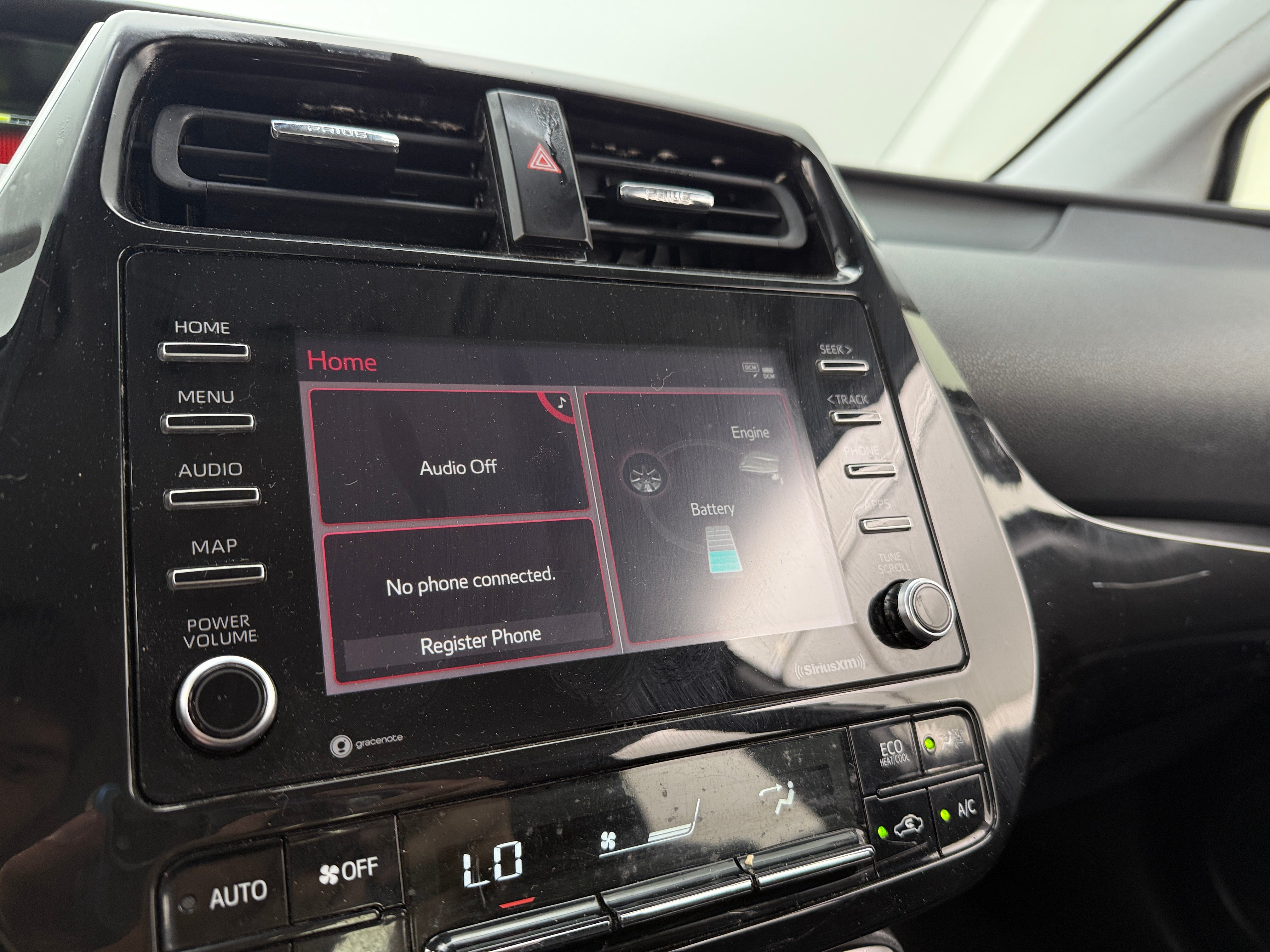 2022 Toyota Prius LE 4