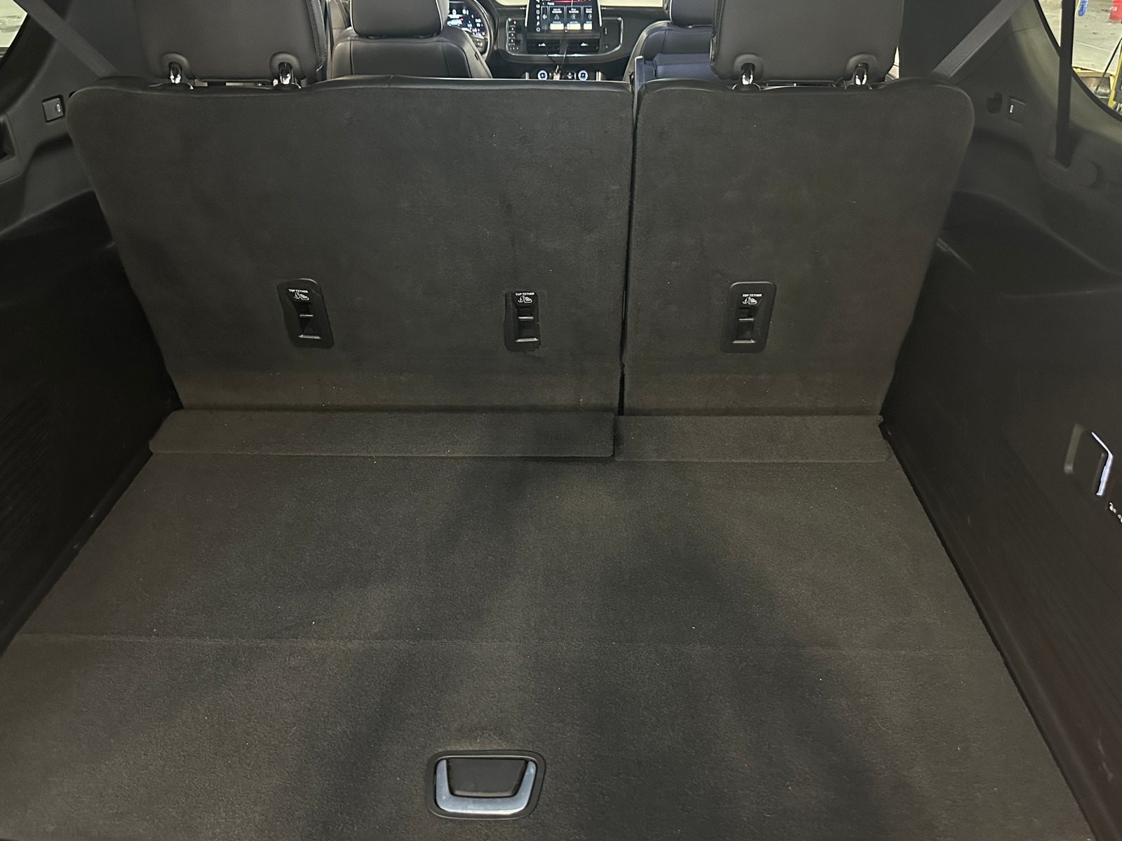 Thumbnail: 2023 GMC Yukon XL - 6