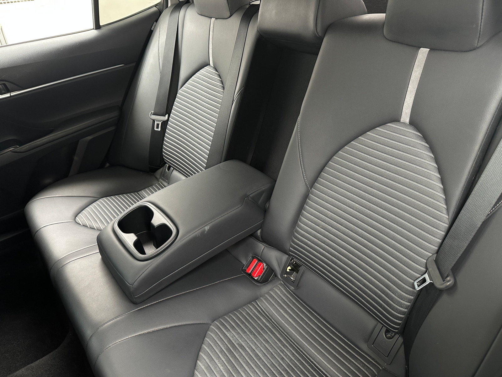 Thumbnail: 2018 Toyota Camry - 5