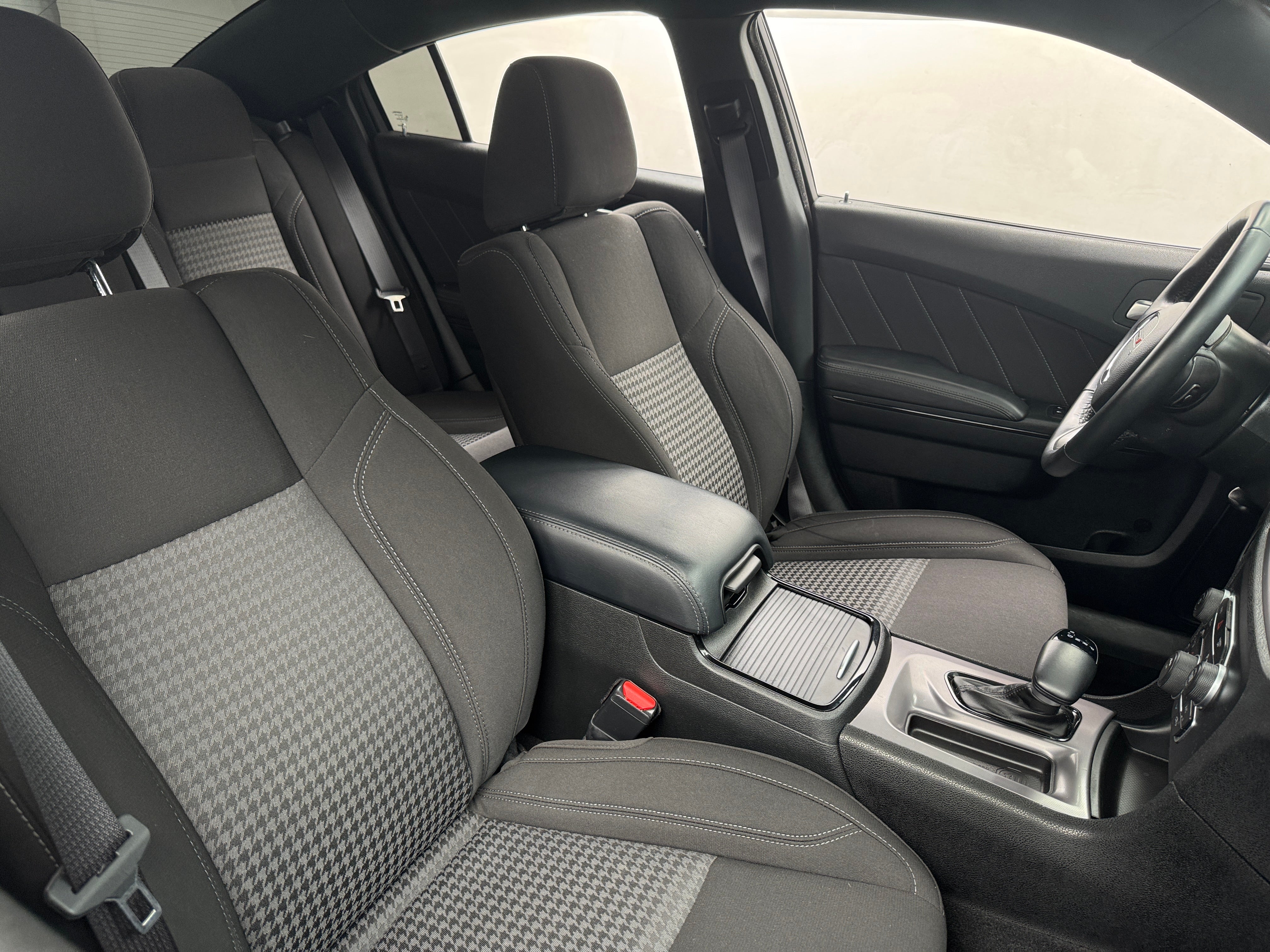 2023 Dodge Charger SXT 2