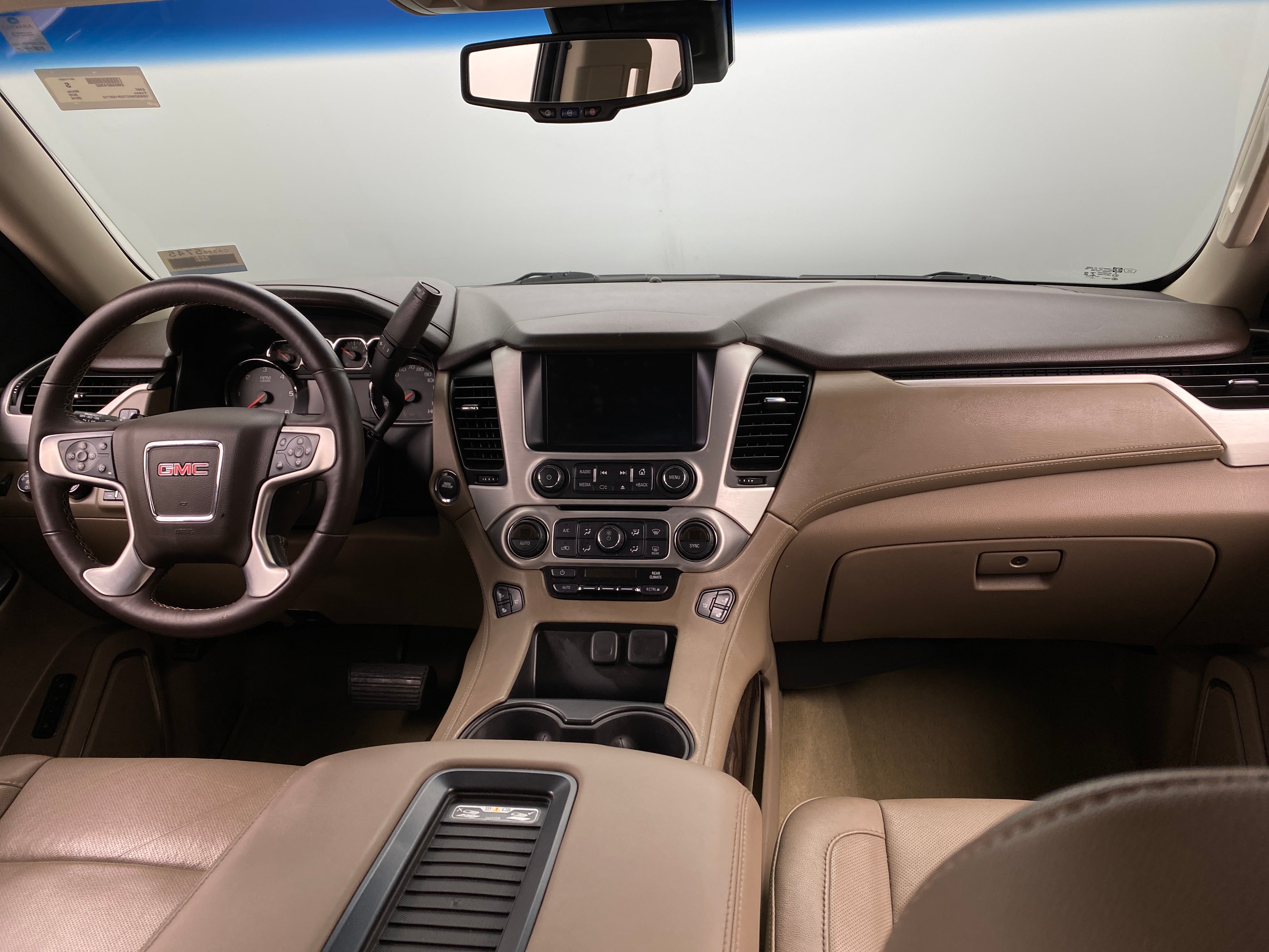 Thumbnail: 2016 GMC Yukon - 2