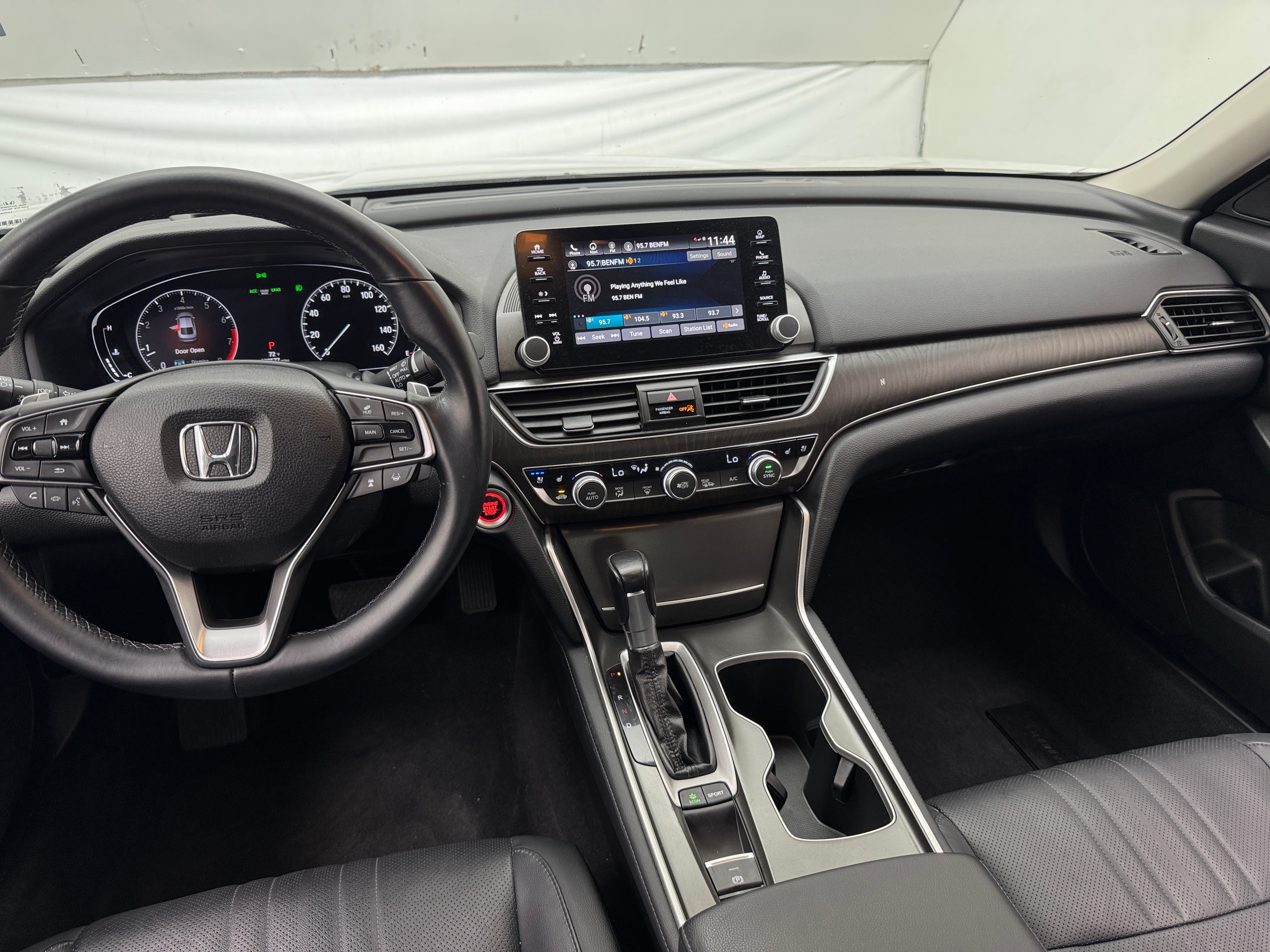 2018 Honda Accord Touring 2