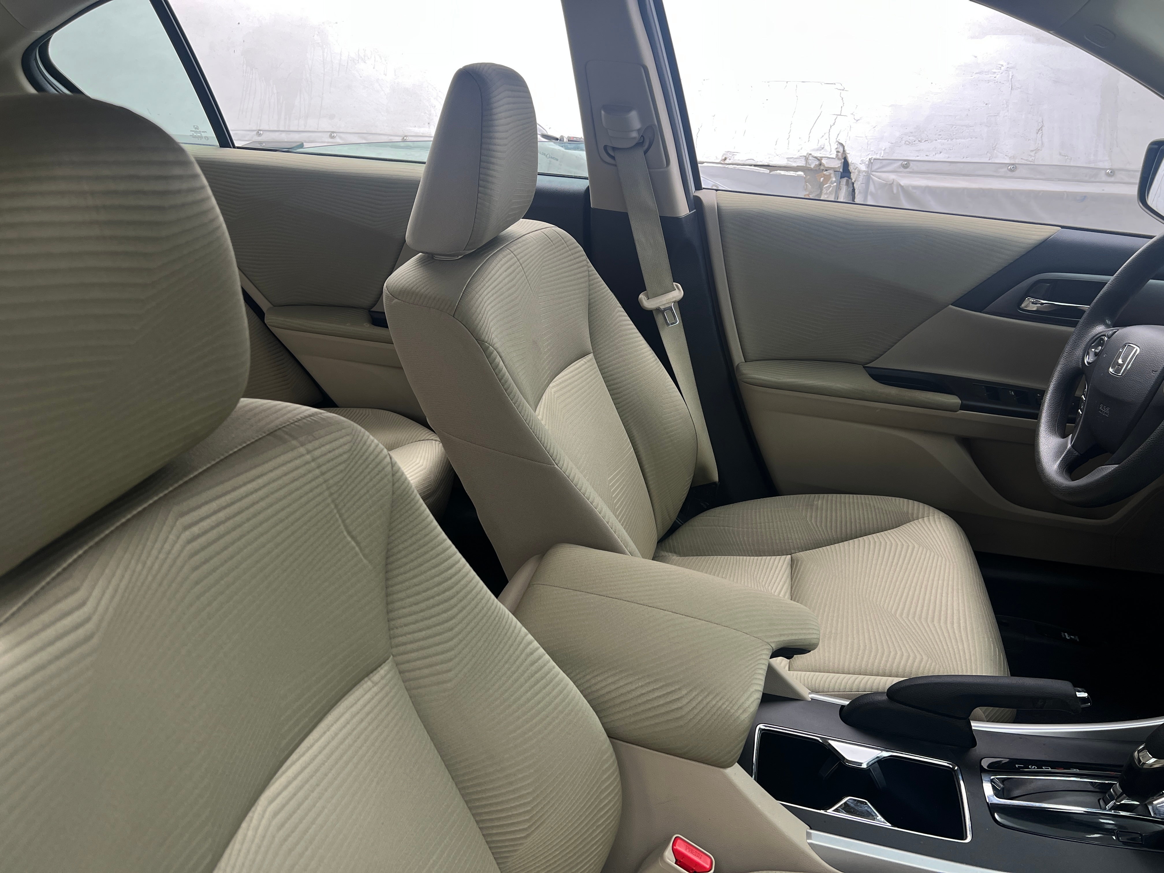 2015 Honda Accord LX 2
