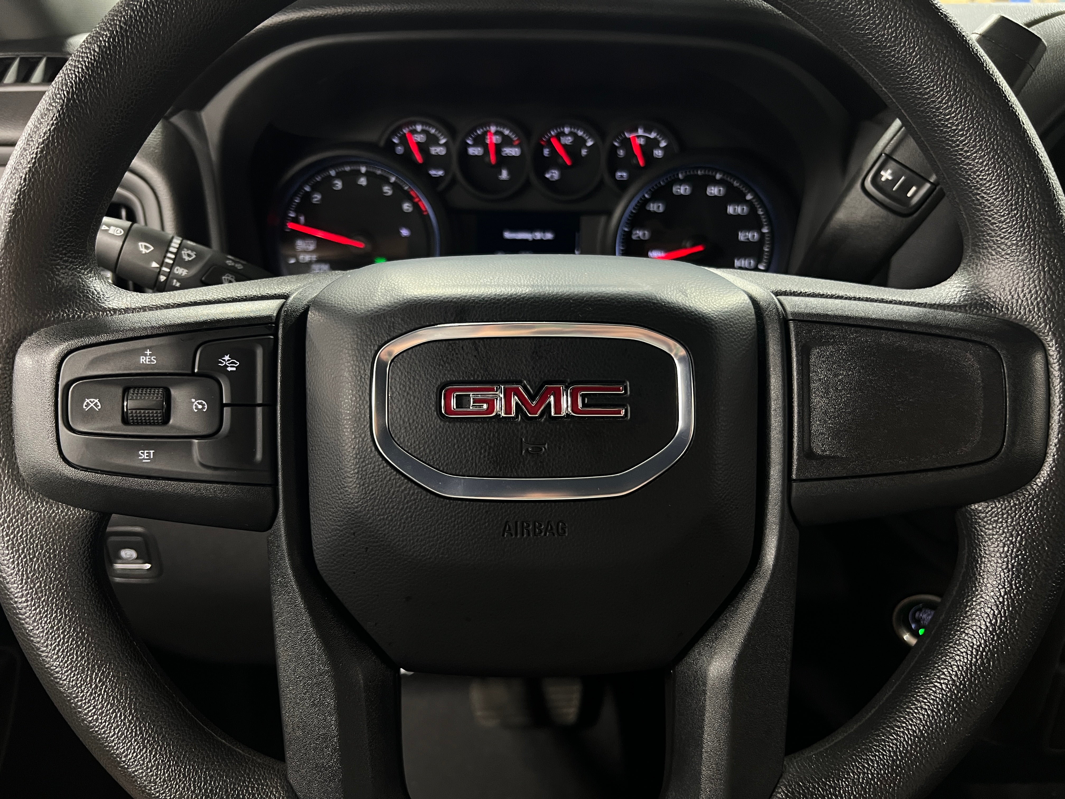 Thumbnail: 2024 GMC Sierra 1500 - 5