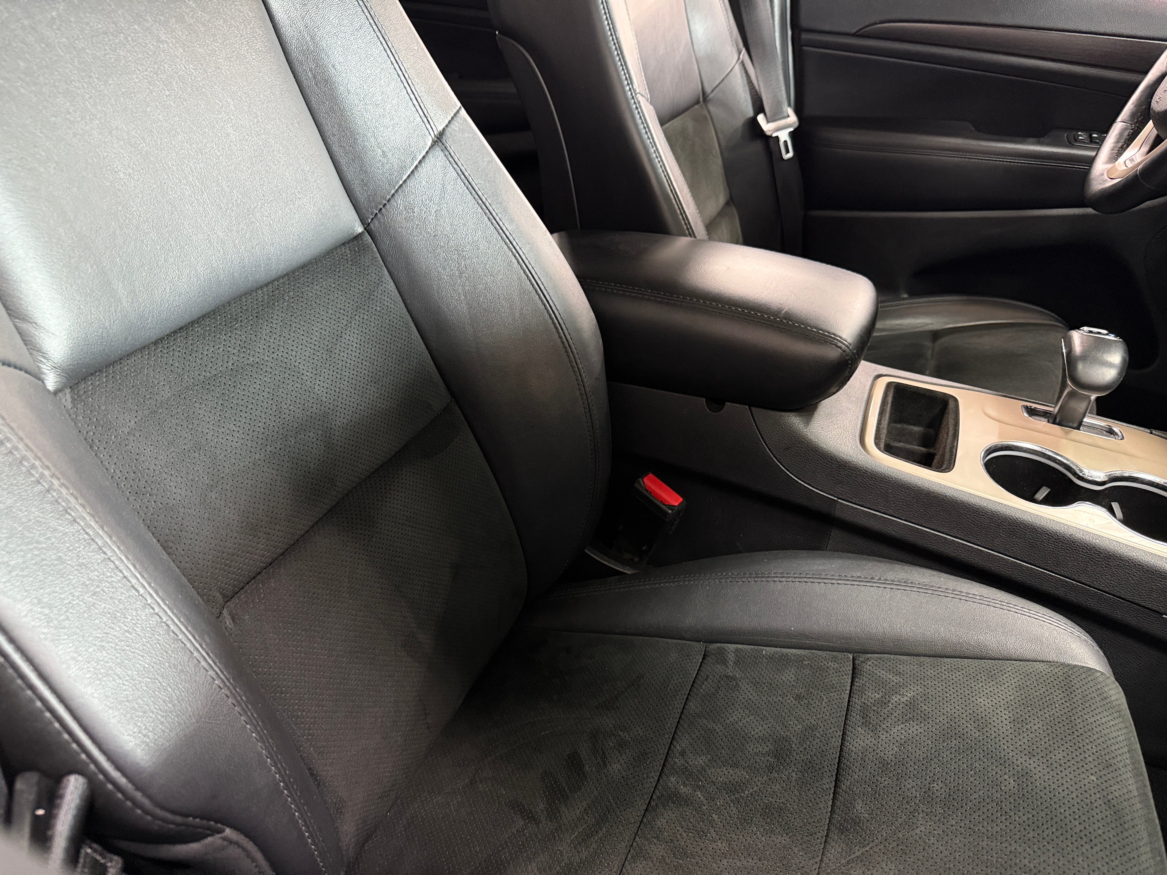 2014 Jeep Grand Cherokee Altitude 2