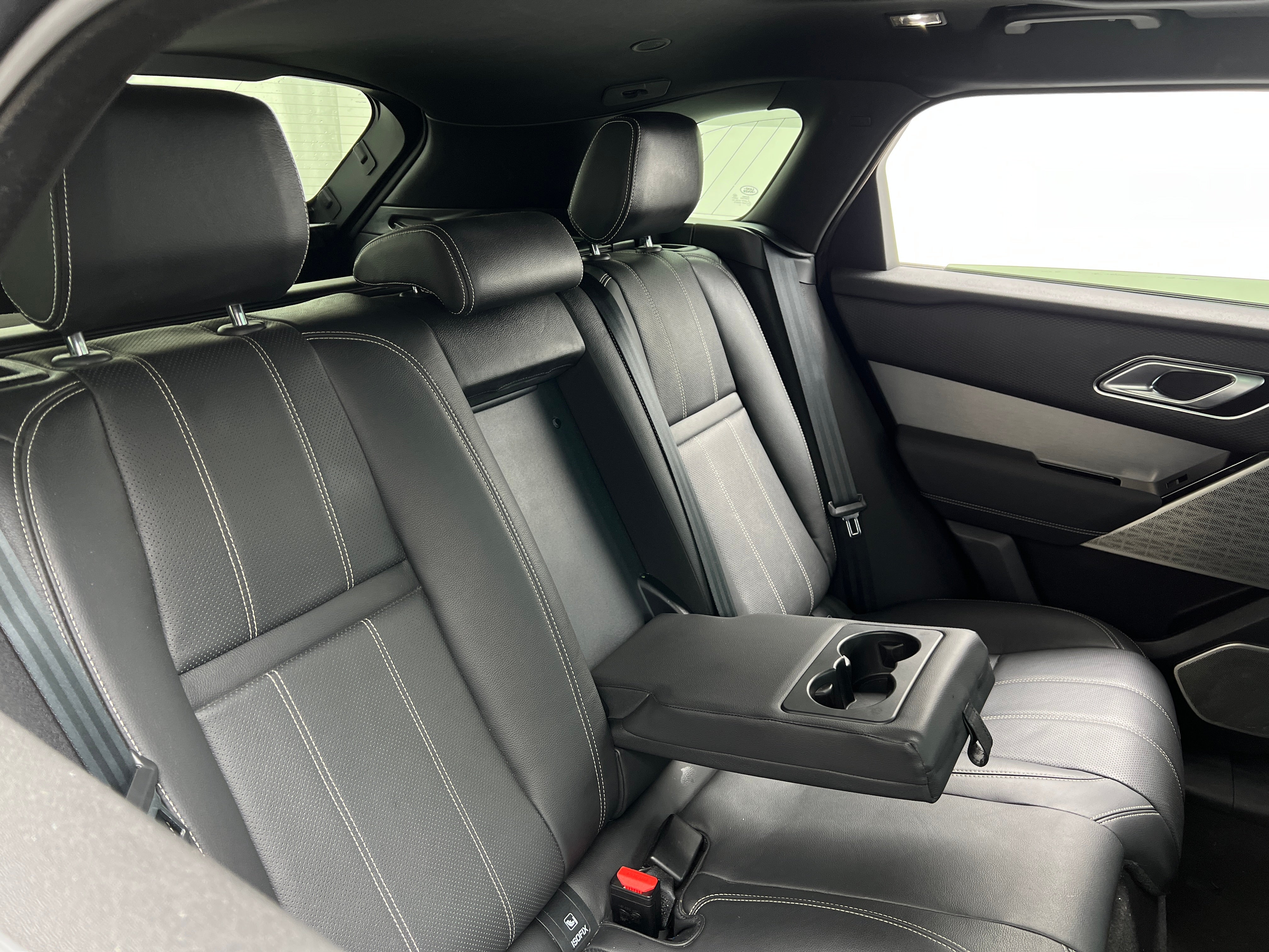 2022 Land Rover Range Rover Velar R-Dynamic S 5