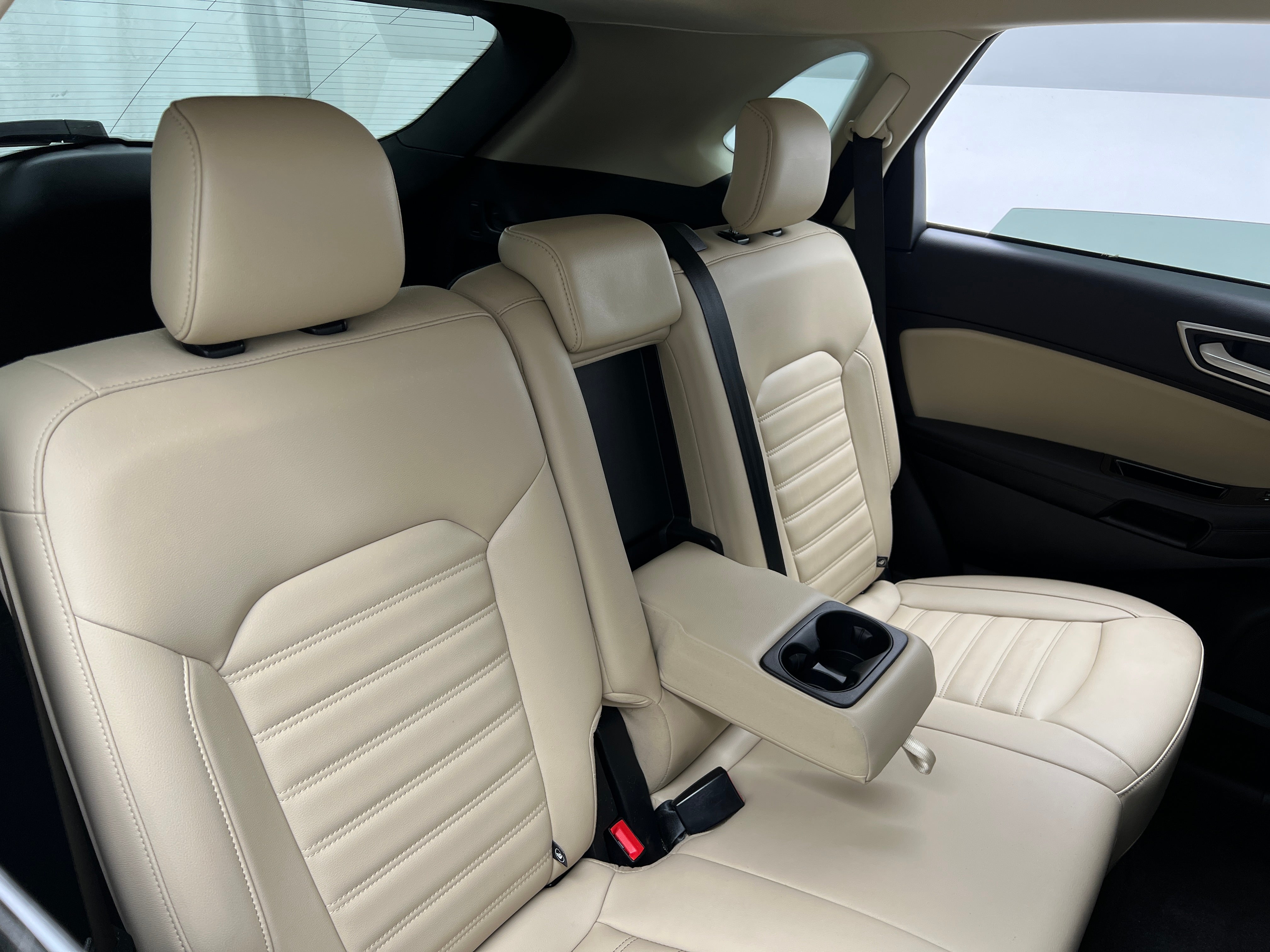 2020 Ford Edge SEL 5