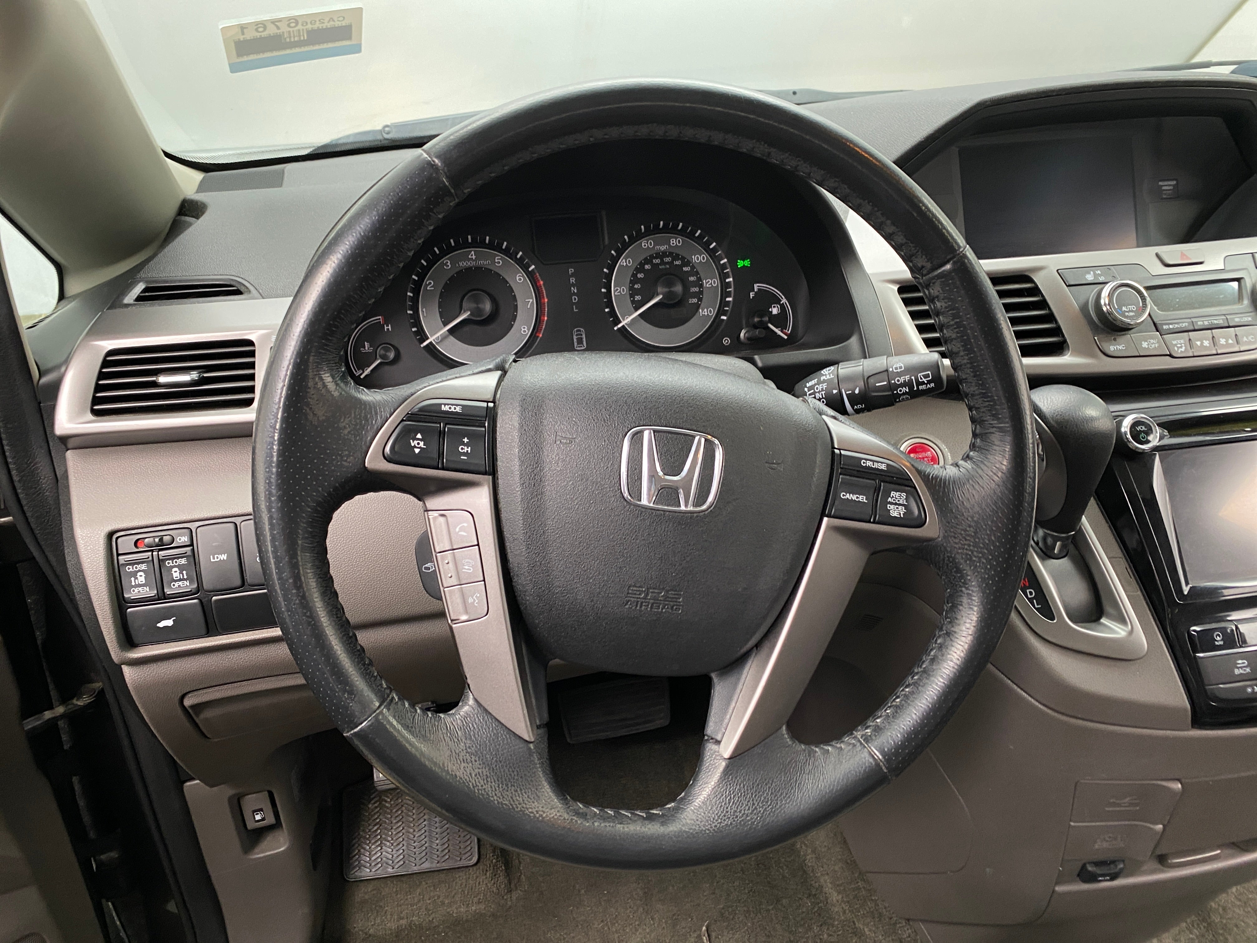 2016 Honda Odyssey EX-L 4