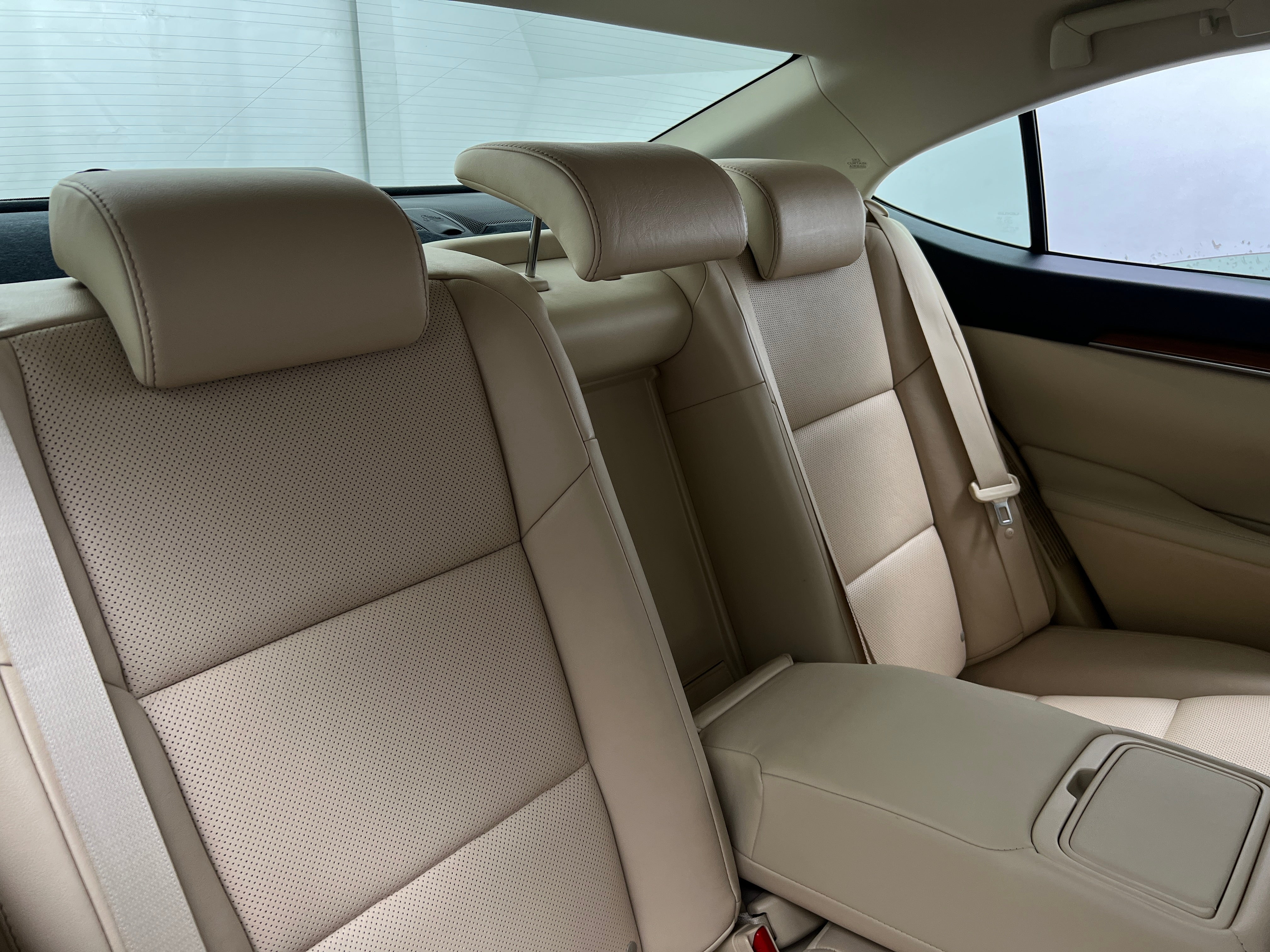 2014 Lexus ES Hybrid 300h 6