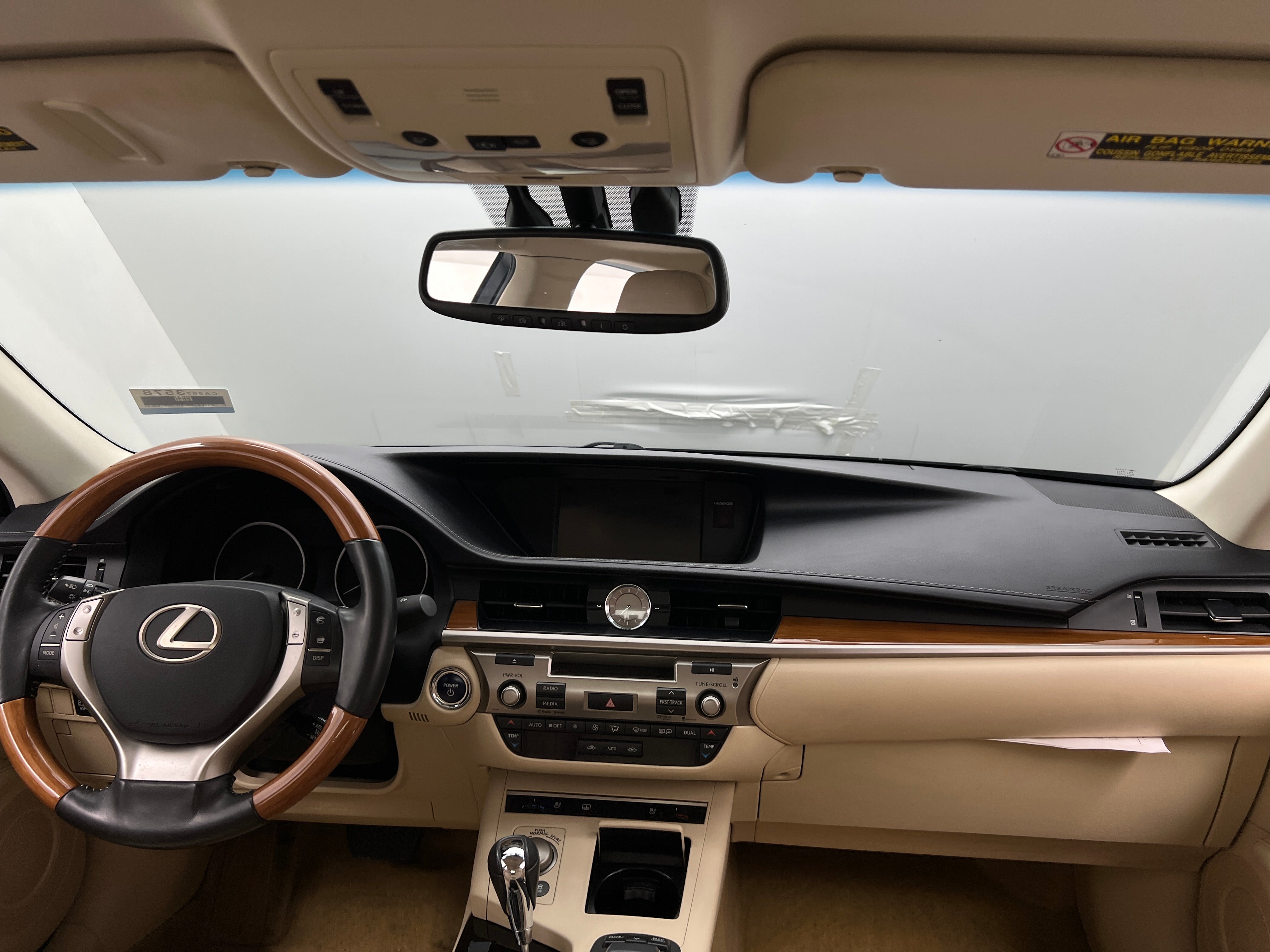 2014 Lexus ES Hybrid 300h 3