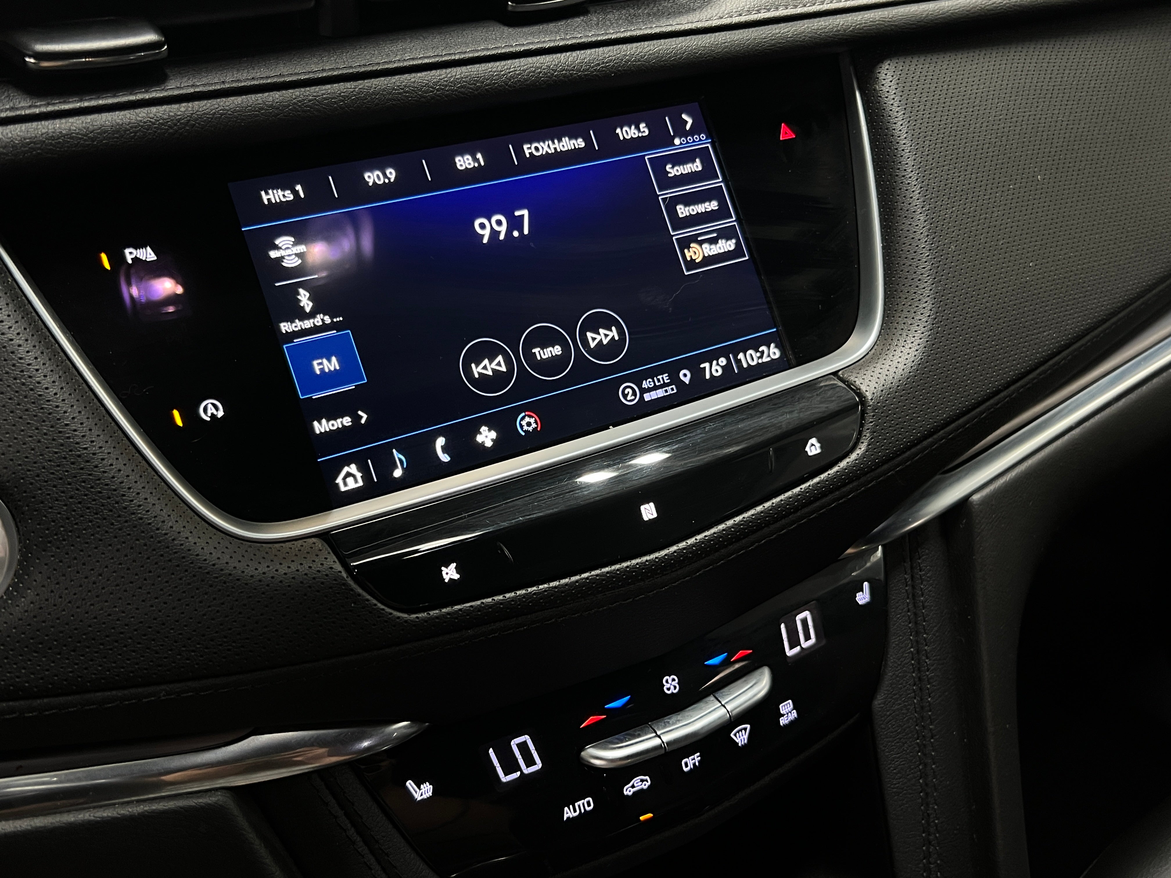 Thumbnail: 2021 Cadillac XT5 - 3