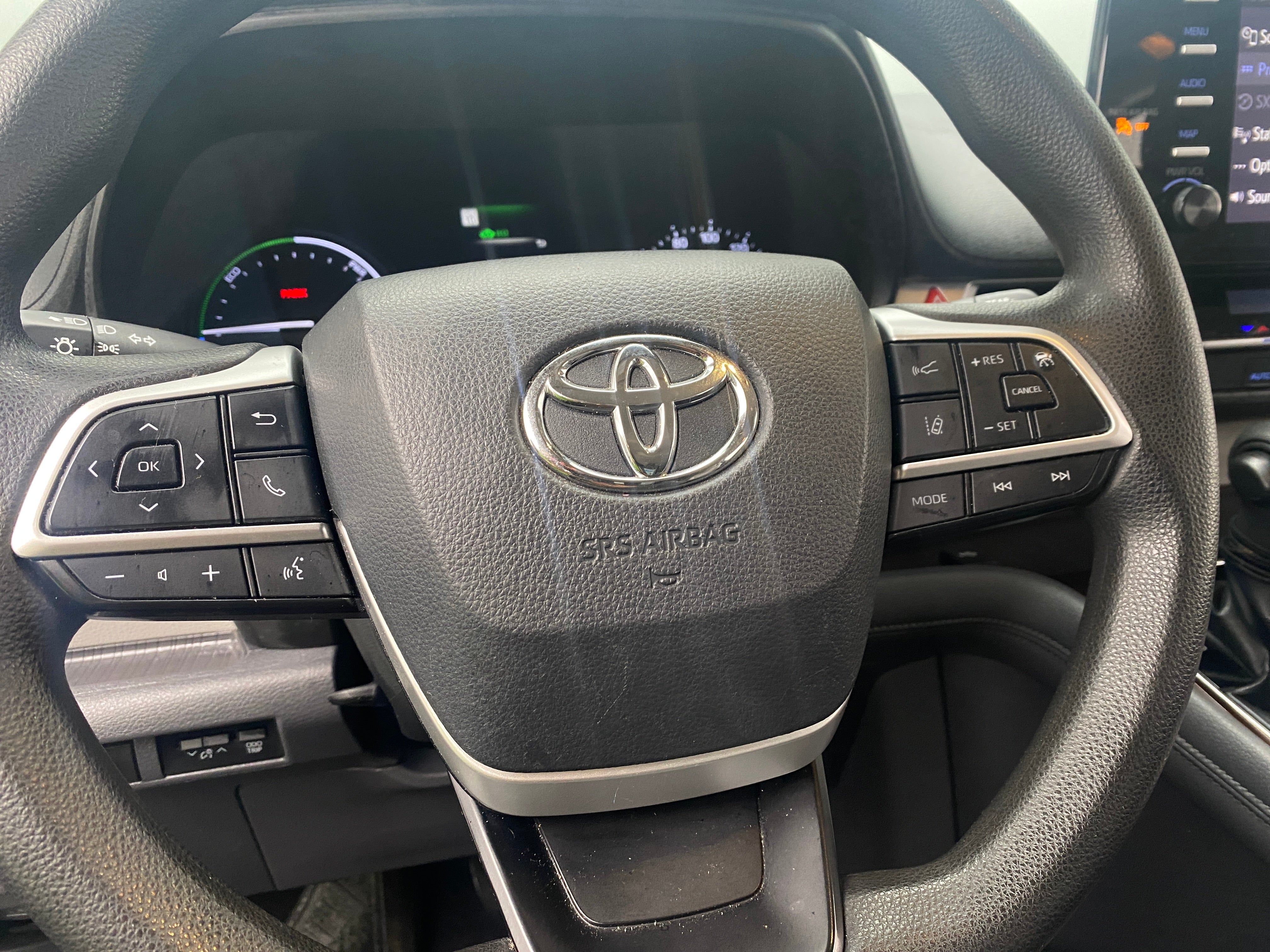 2021 Toyota Sienna LE 5