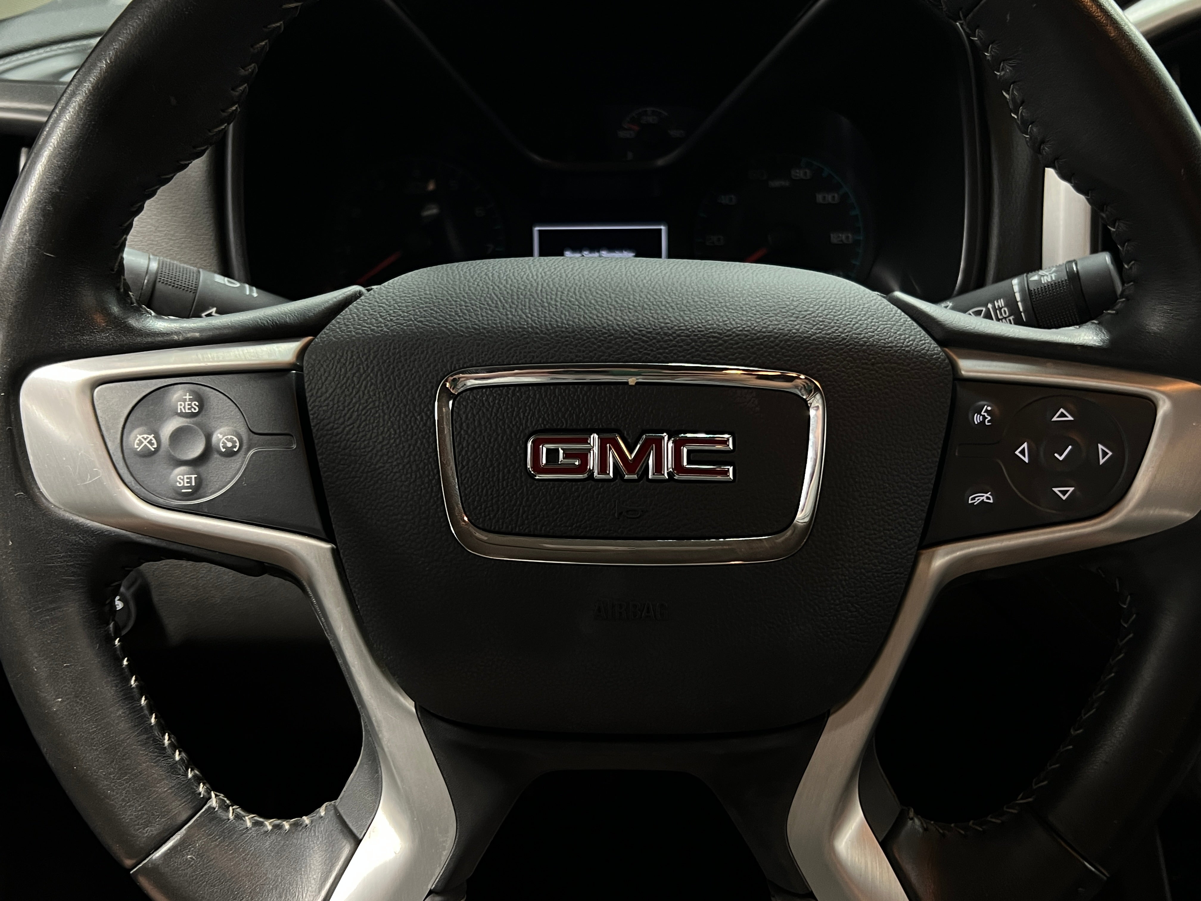 2021 GMC Canyon Elevation 5