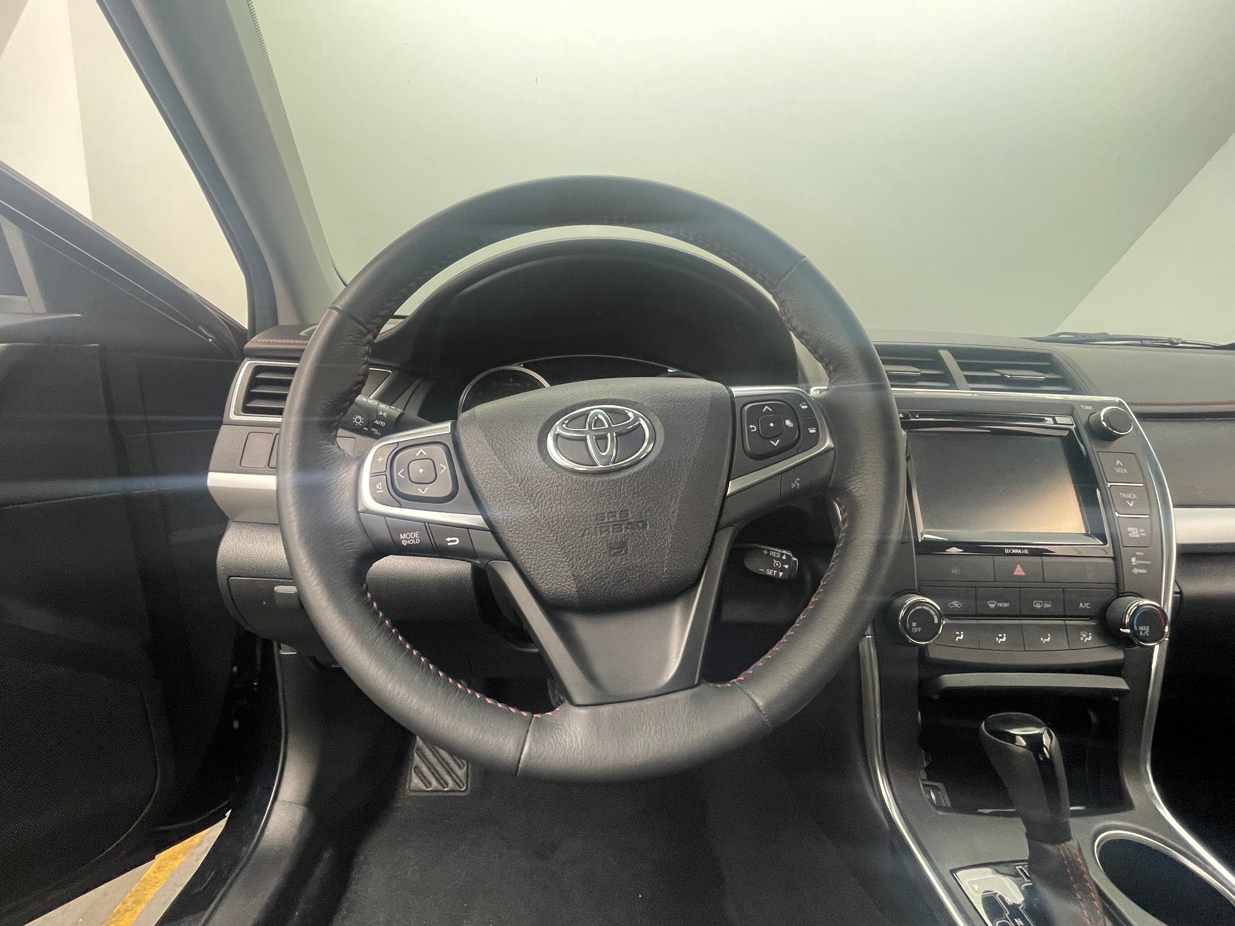 2017 Toyota Camry SE 5