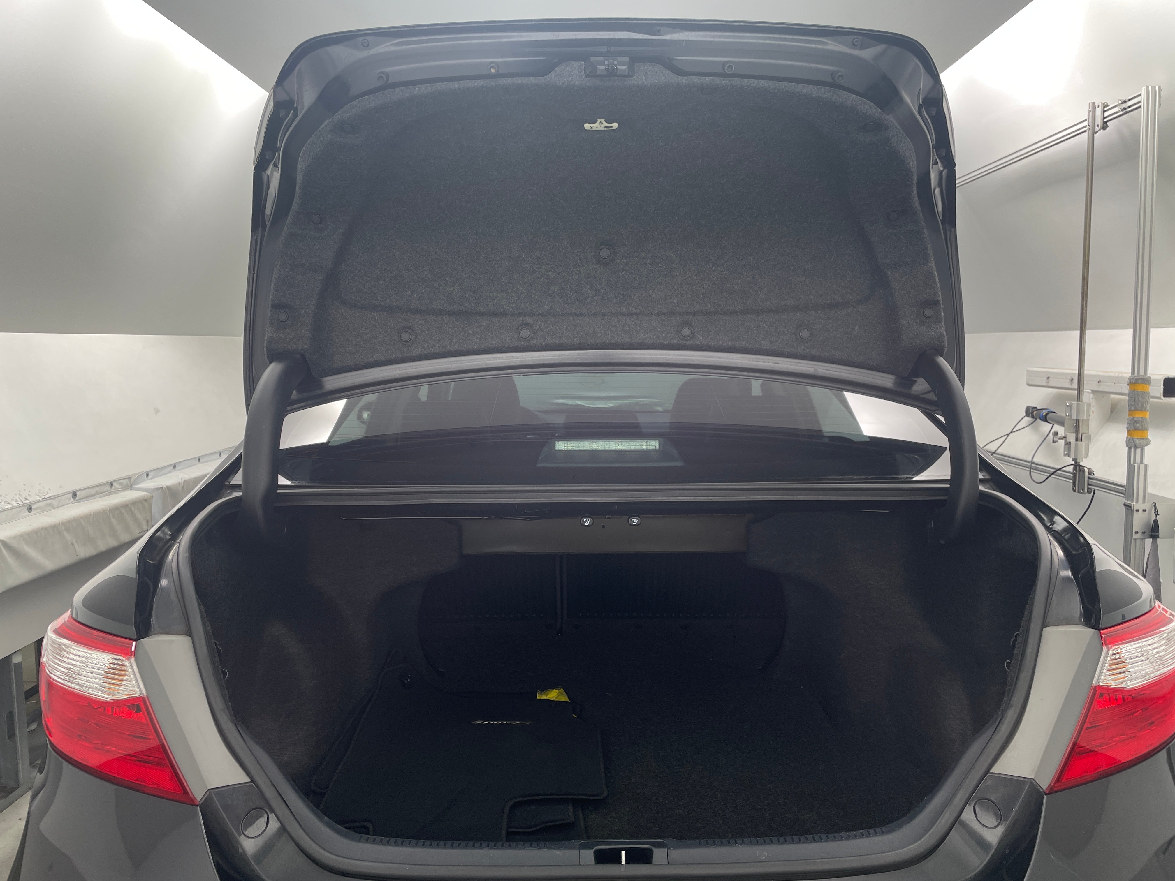 2017 Toyota Camry SE 7