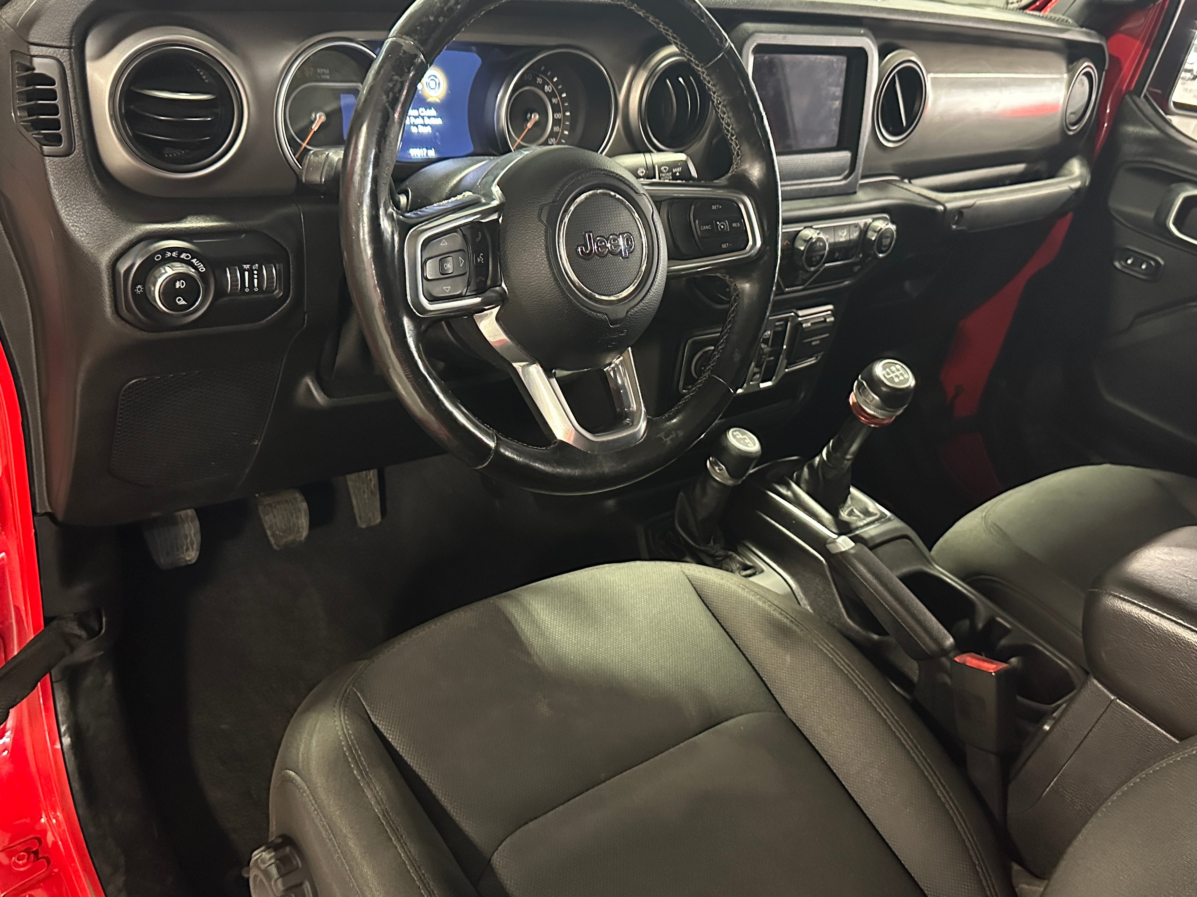 2020 Jeep Gladiator Sport 3