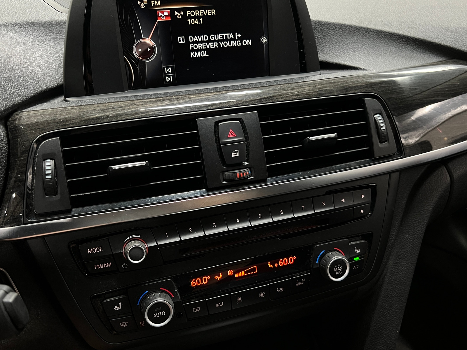 Thumbnail: 2015 BMW 4 Series - 2