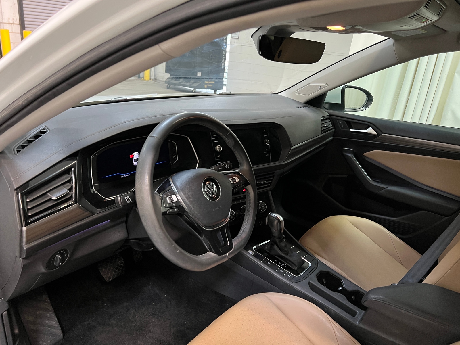 Thumbnail: 2020 Volkswagen Jetta - 2