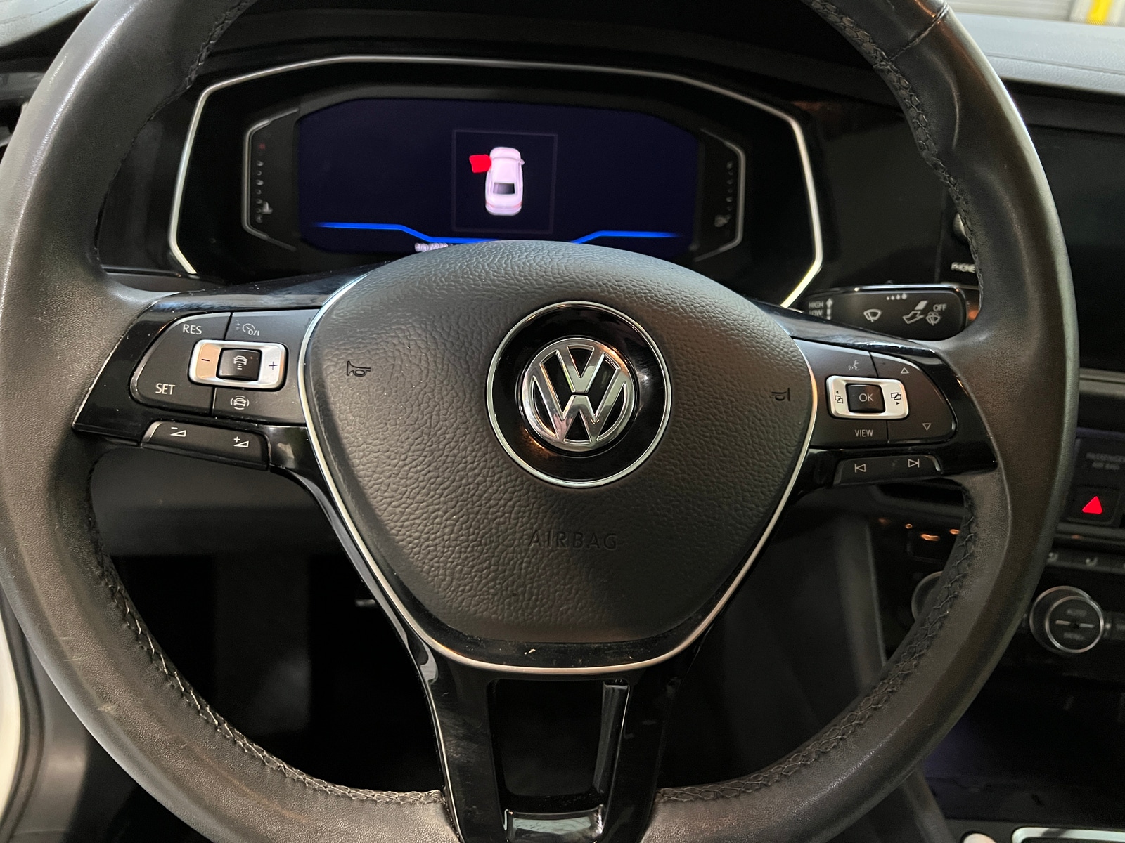 Thumbnail: 2020 Volkswagen Jetta - 4