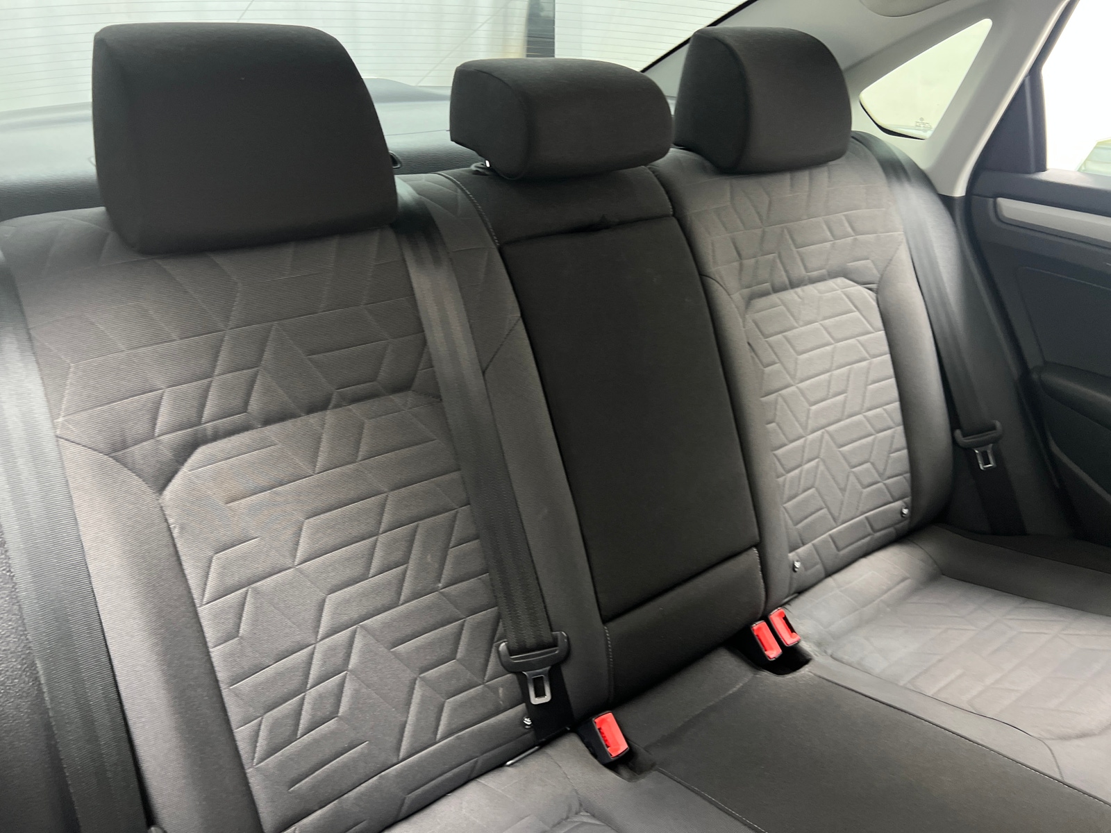 Thumbnail: 2021 Volkswagen Passat - 6